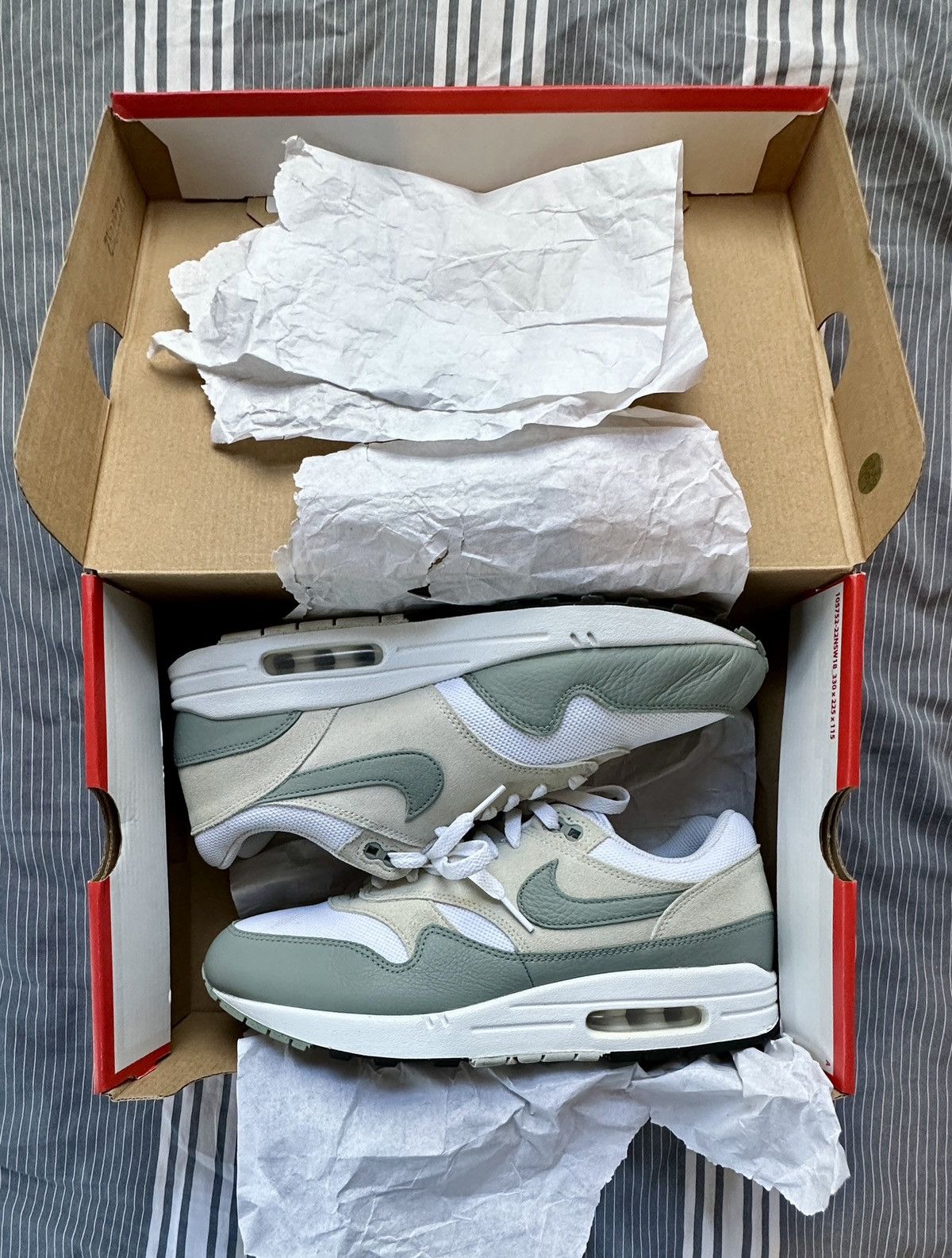 Nike Nike Air Max 1 SC “Mica Green” Size US 11 / EU 44 - 11 Thumbnail