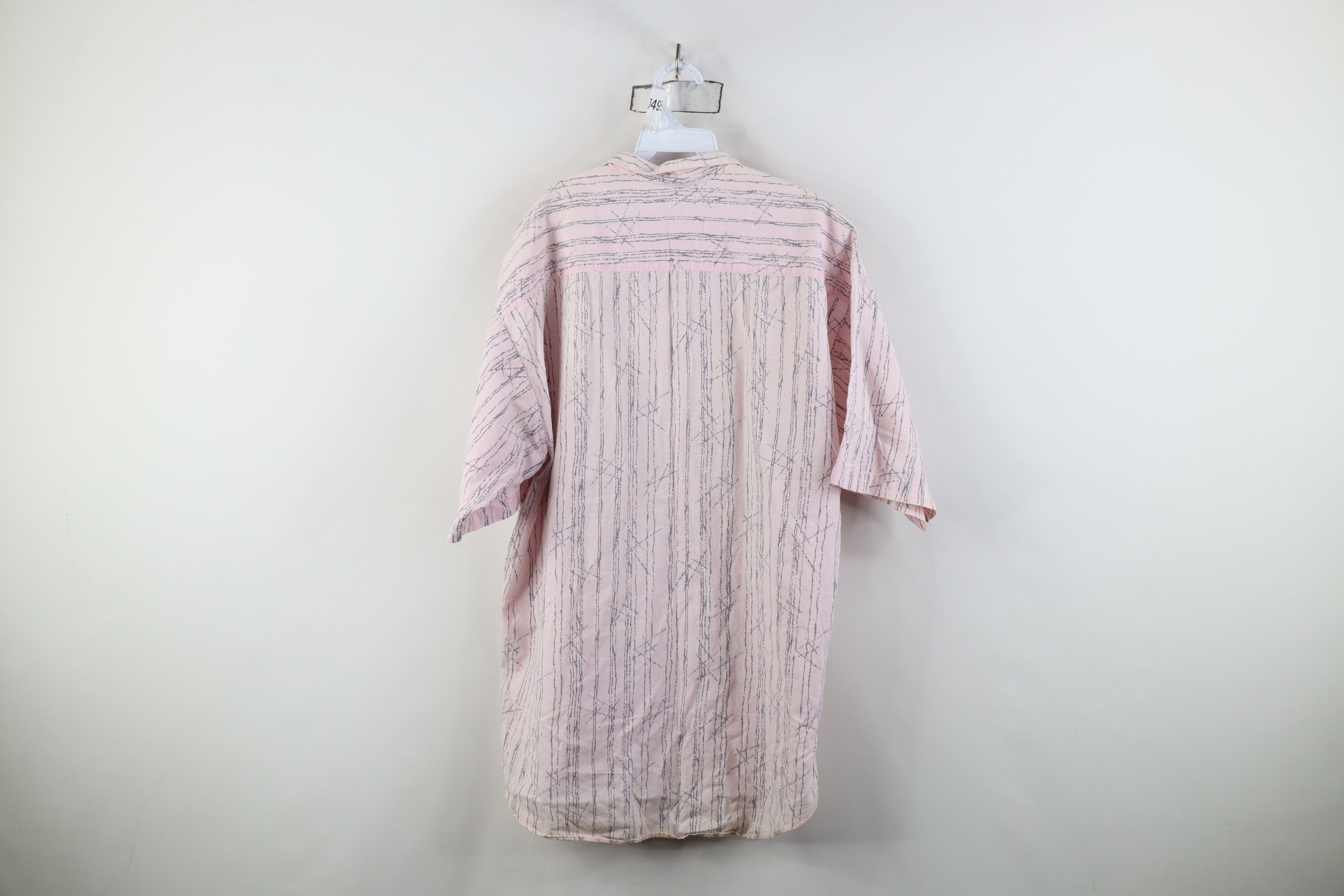 Vintage Vintage 90s Streetwear Abstract Surf Button Shirt Pink USA Size US L / EU 52-54 / 3 - 12 Thumbnail