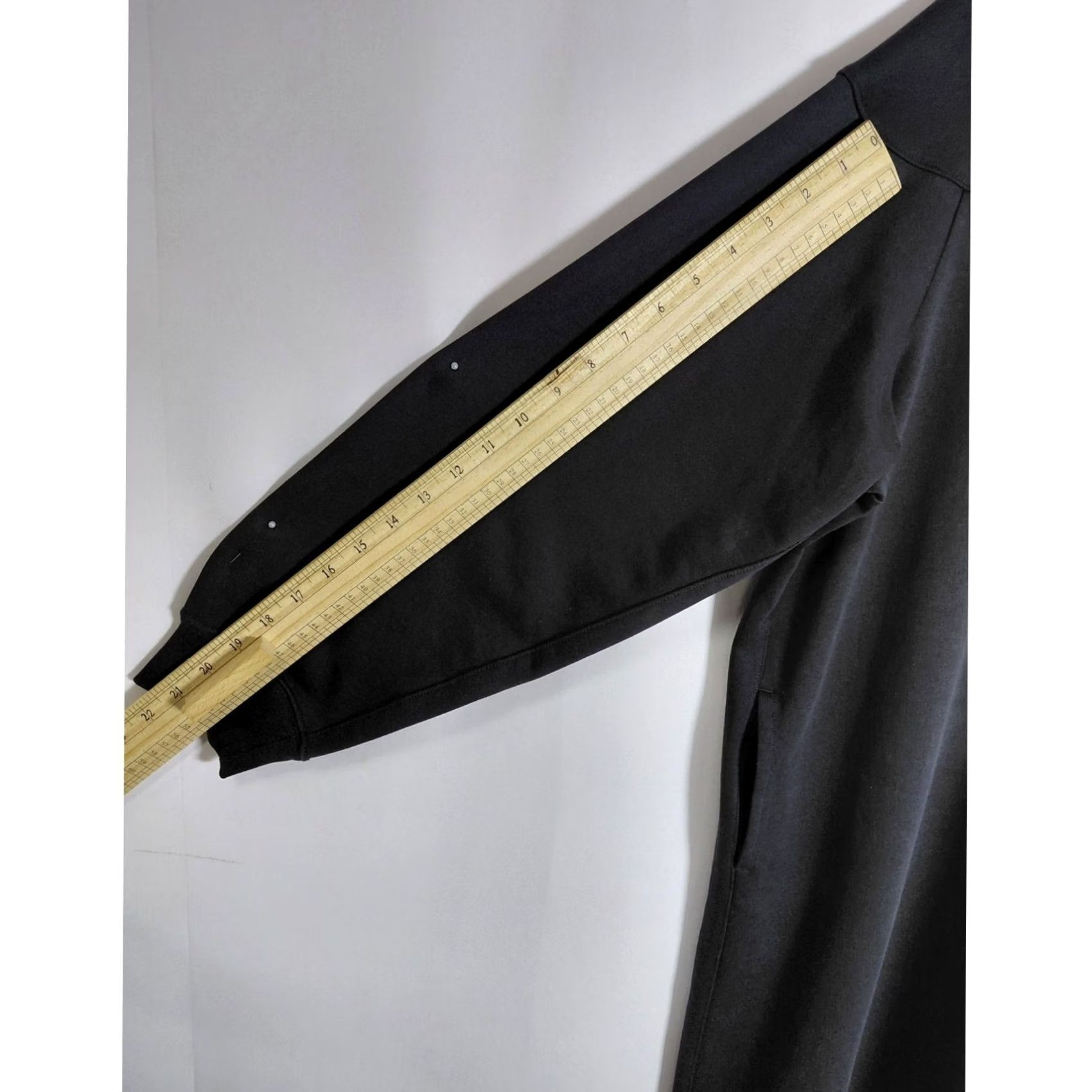 Uniqlo UNIQLO U Black Long Sleeve Dress Solid Knit Knee Length Women Size L Size L / US 10 / IT 46 - 5 Thumbnail