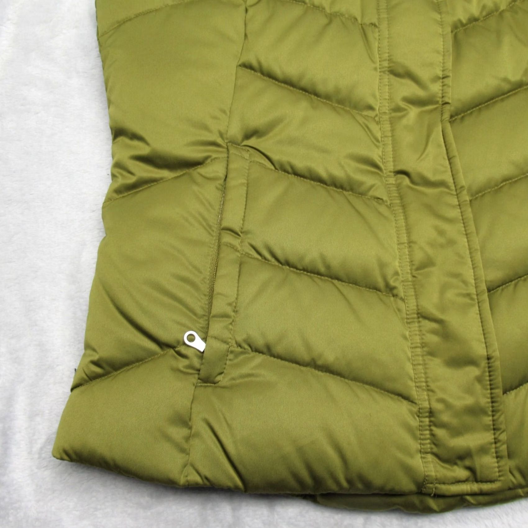 Eddie Bauer Eddie Bauer Womens Medium Green Goose Down Vest - Outdoor Vests Size M / US 6-8 / IT 42-44 - 7 Thumbnail