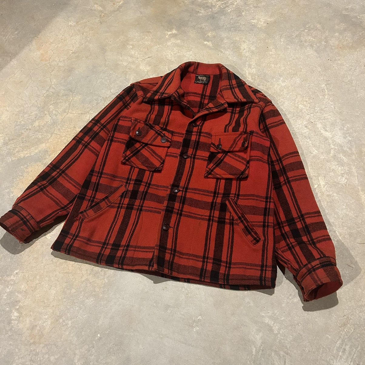 Vintage × Woolrich Woolen Mills Rare Vintage 1940s Woolrich Wool Mackinaw Jacket Plaid Red Size US L / EU 52-54 / 3 - 2 Thumbnail