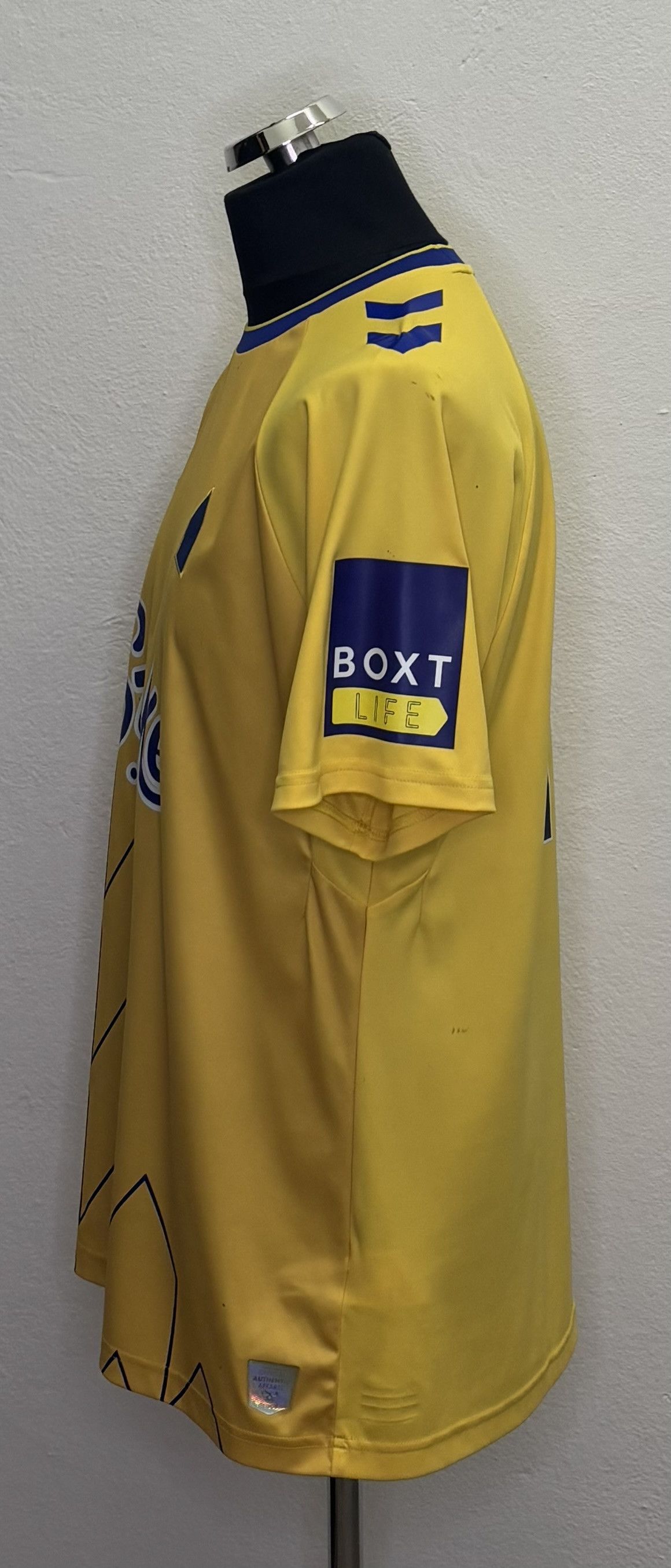Hummel Everton 2022-2023 Iwobi #17 Hummel Football Jersey Size XL Size US XL / EU 56 / 4 - 3 Thumbnail