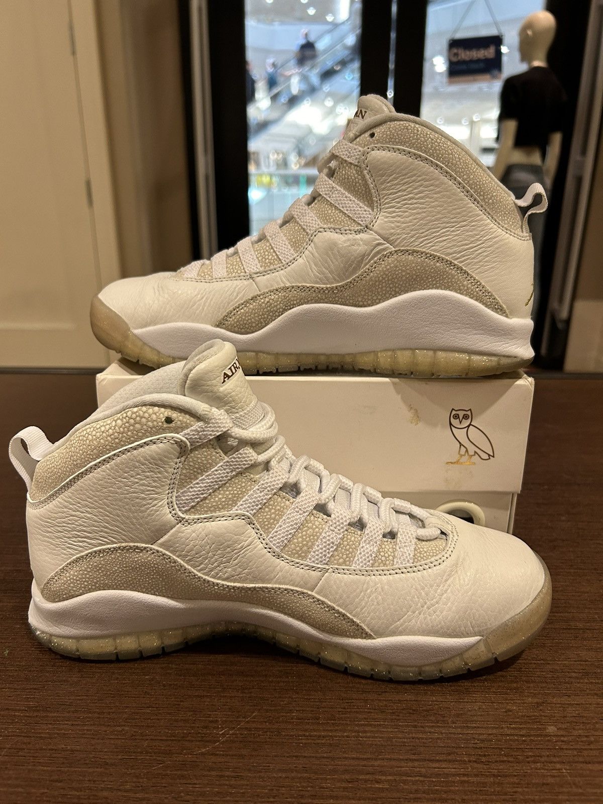 Jordan Brand Jordan 10 Retro ‘Drake OVO White’ Size US 8 / EU 41 - 3 Thumbnail