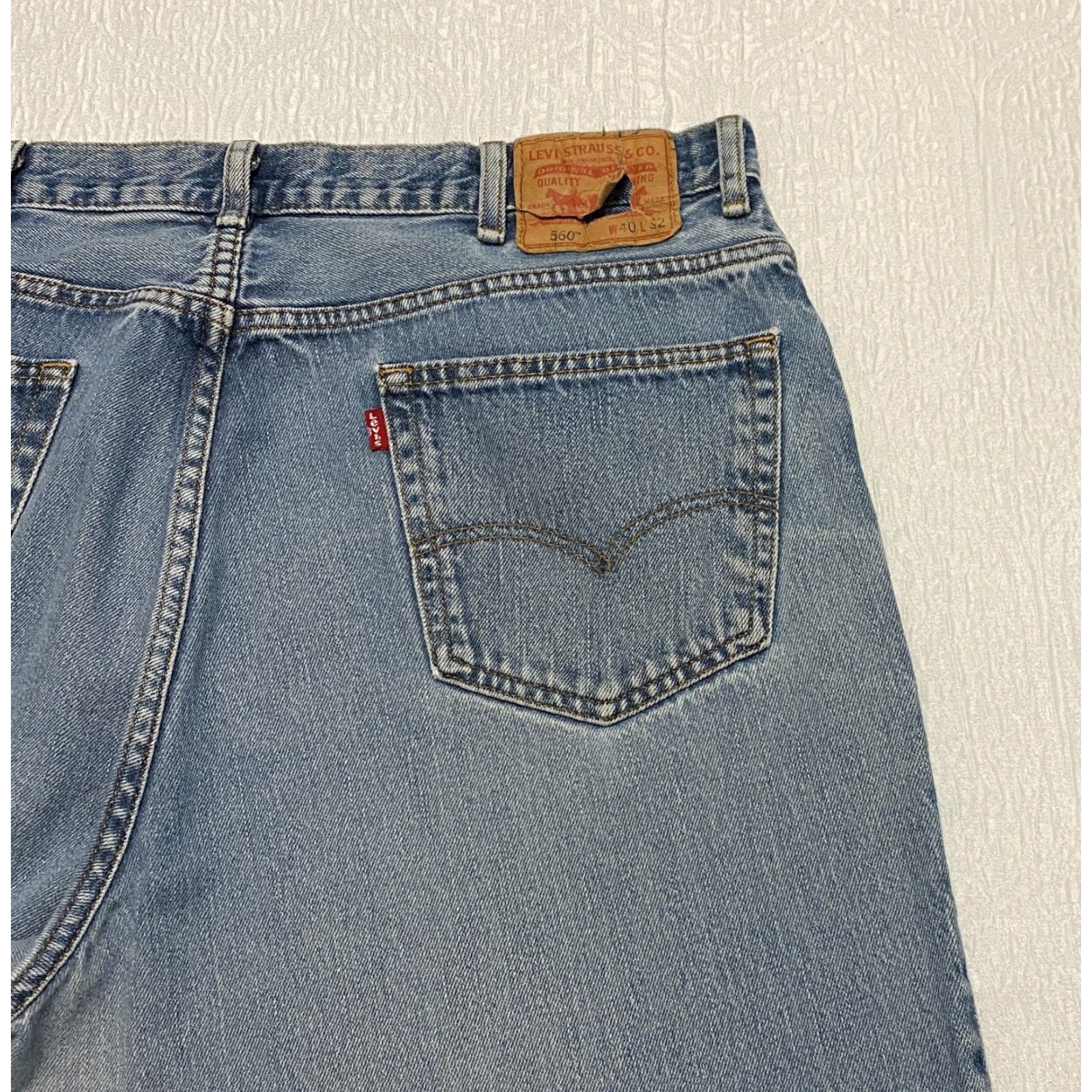 Levi's VINTAGE Levi's 560 Jeans Mens 40x32 Blue Comfort Fit Baggy 90s Grunge Levi's 500 Series Mens Jeans Blue Size US 40 / EU 56 - 3 Thumbnail