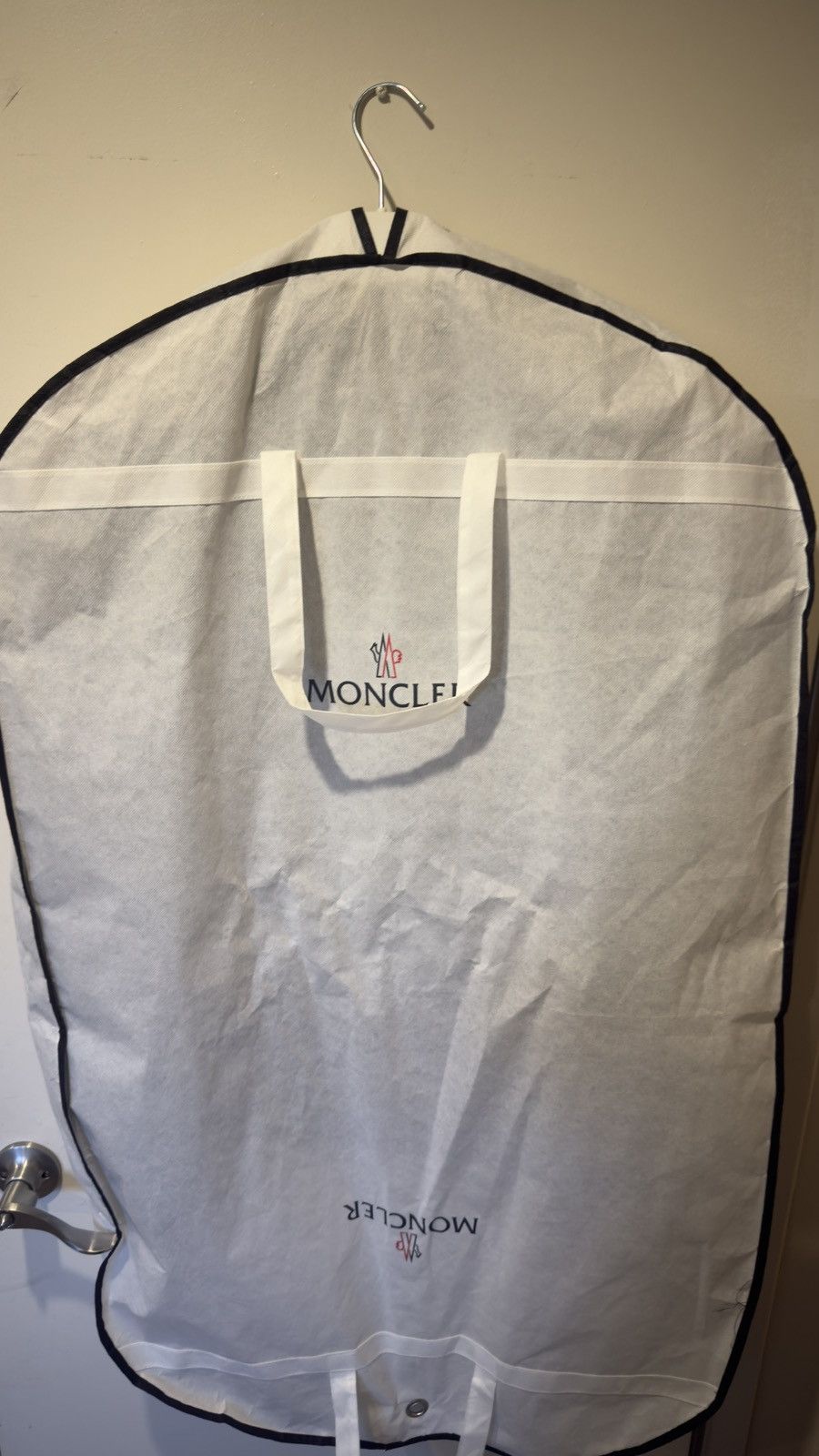 Moncler Acorus Short Down Jacket Size US XL / EU 56 / 4 - 10 Thumbnail