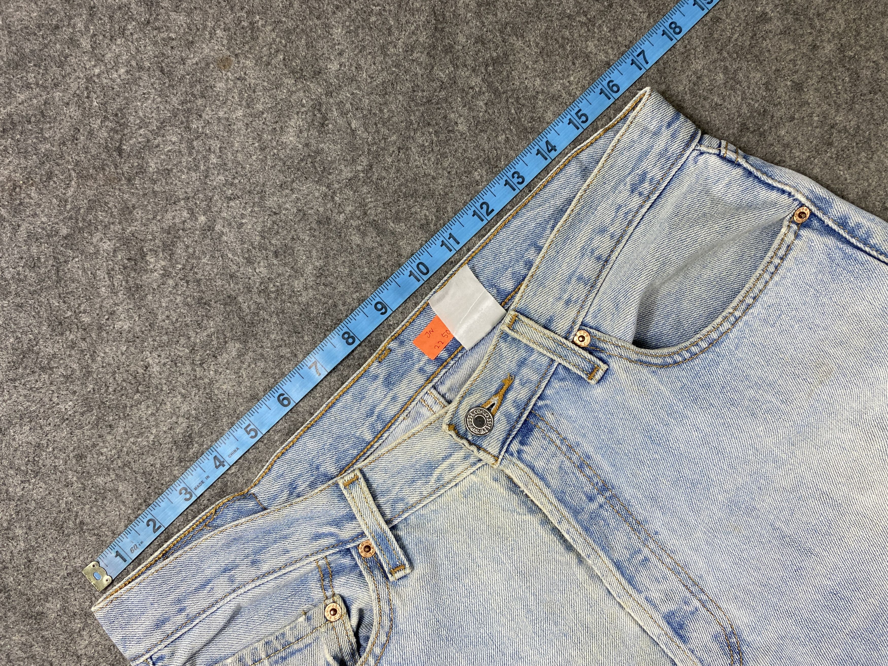 Levi's Light Blue Wash Vintage Levi's 501 Jeans 33x31 Denim -JN2250 Size US 33 - 5 Thumbnail