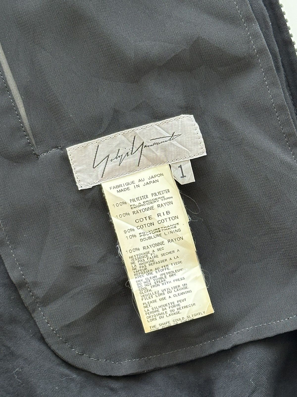 Yohji Yamamoto Yohji Yamamoto - Apple Embroidered Jacket Size US XS / EU 42 / 0 - 9 Thumbnail