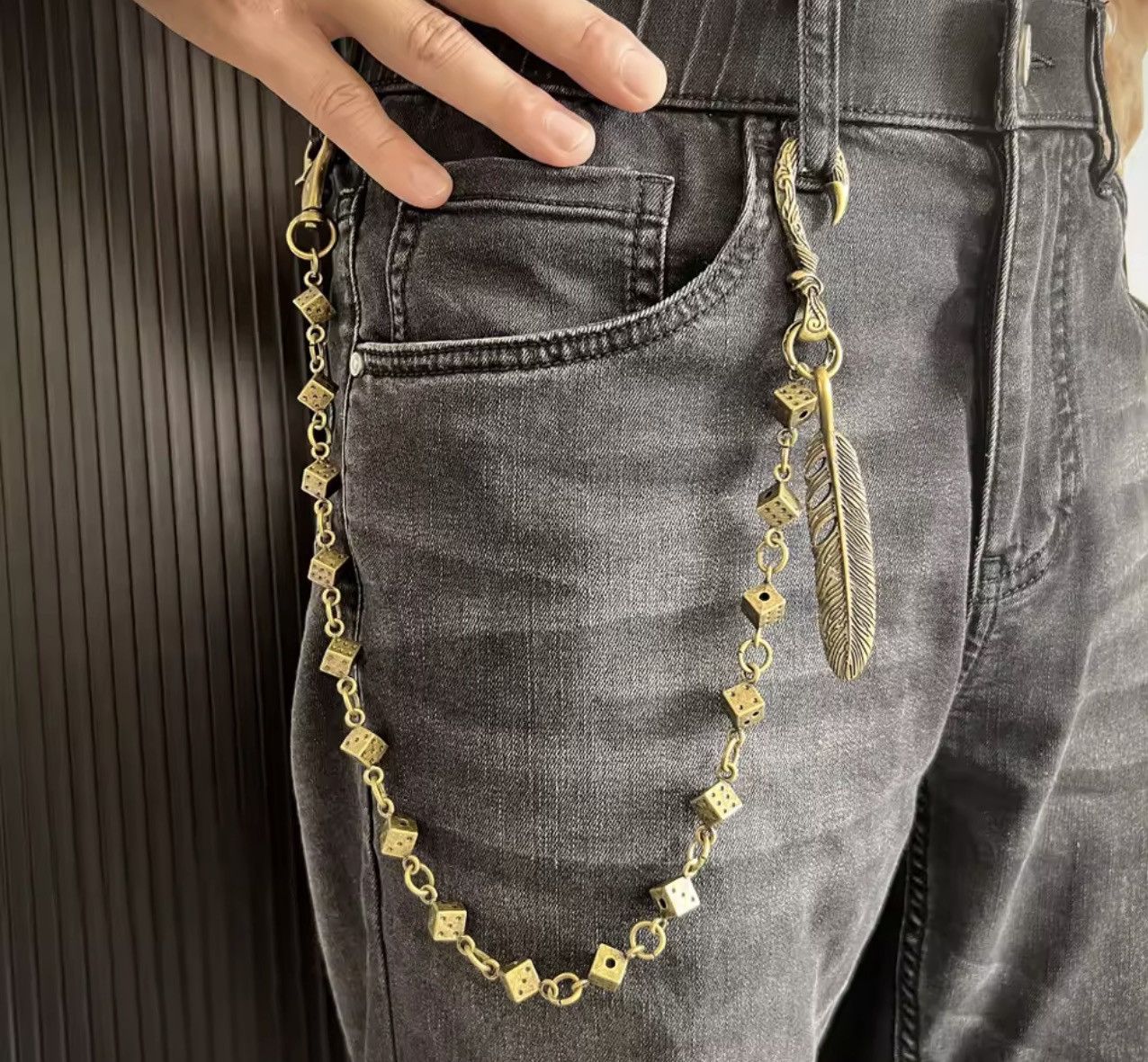 Jewelry Punk Grunge Dice & Feather Wallet Chain Size ONE SIZE - 1 Thumbnail