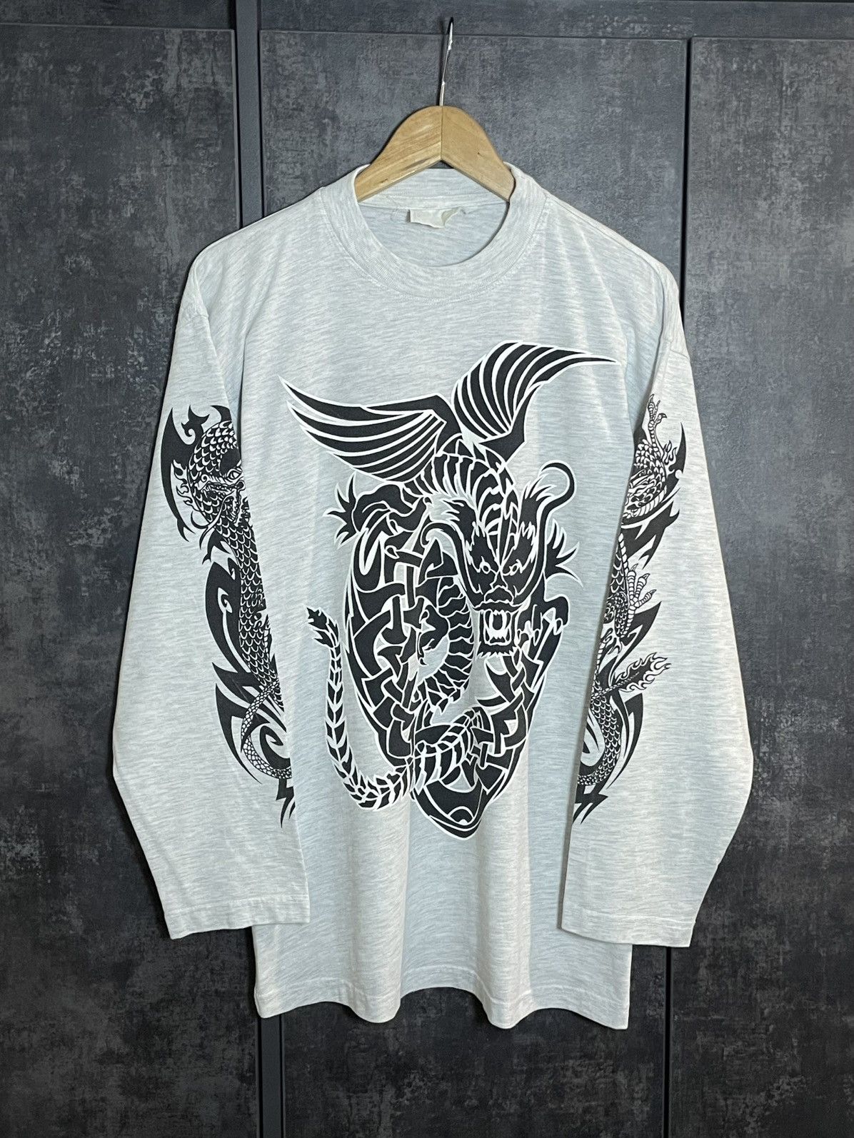 Vintage Sick Vintage 90s Japanese Dragon Tribal Longsleeve Cdg Y3 Size US L / EU 52-54 / 3 - 1 Thumbnail