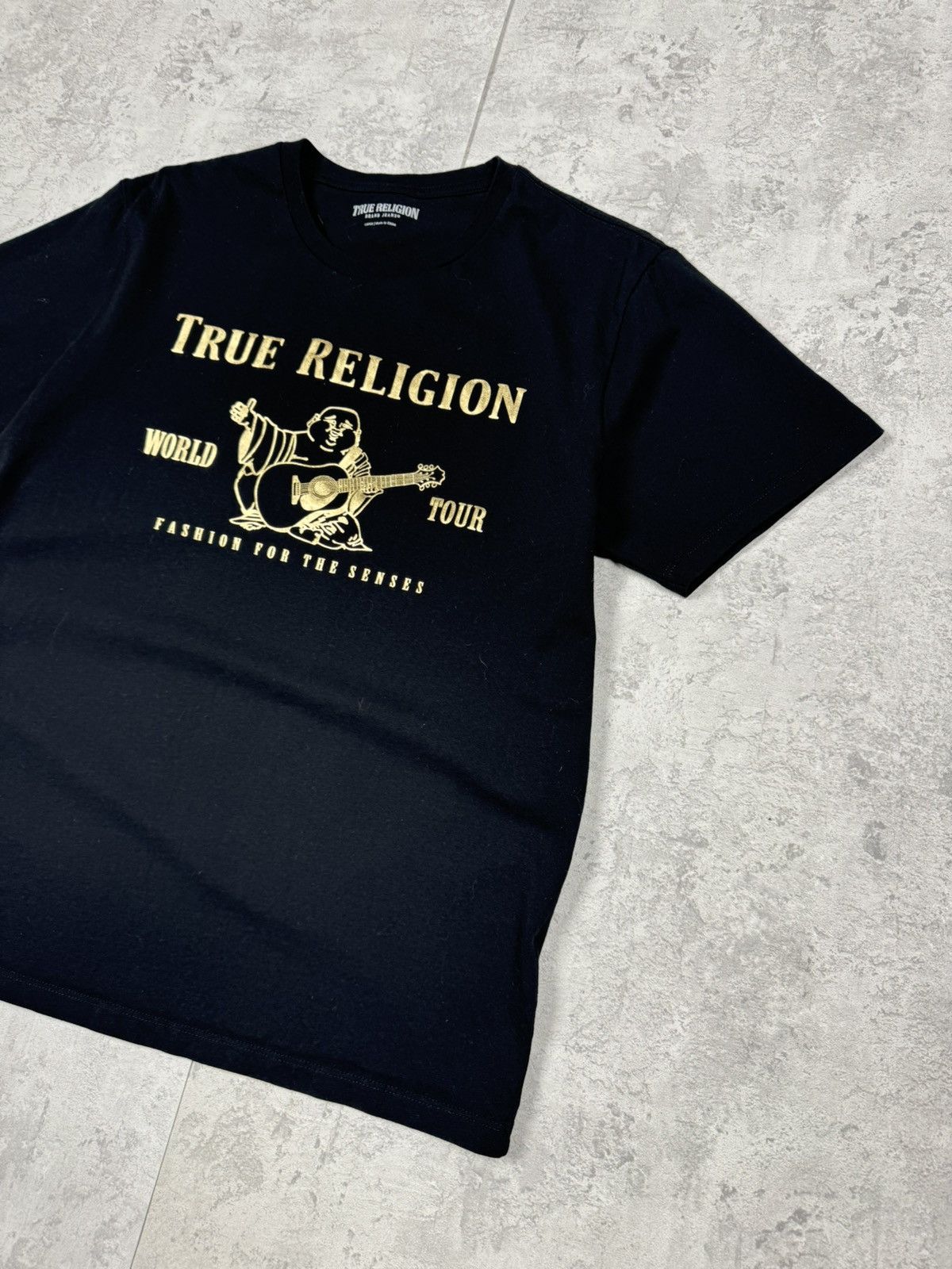 True Religion True Religion Y2K Buddha Big Gold Logo Size L Size US L / EU 52-54 / 3 - 3 Thumbnail