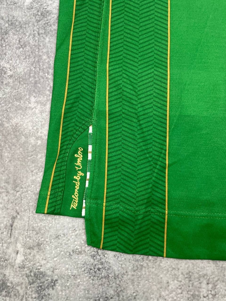 Umbro Umbro Ireland Men Home Football2011/12 Green Jersey Size US XL / EU 56 / 4 - 11 Thumbnail