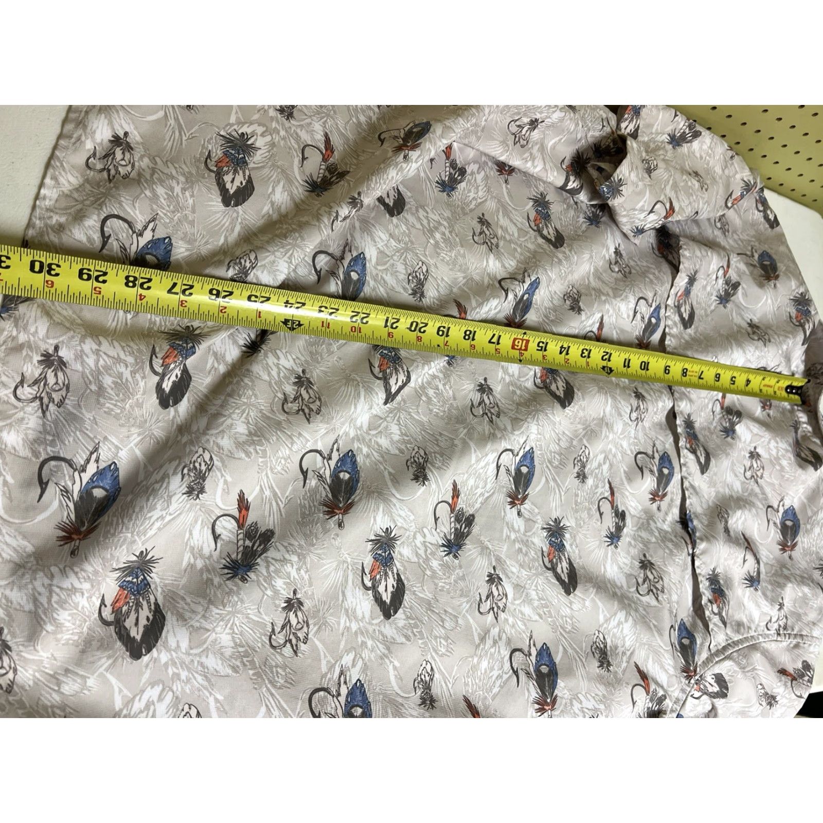 Chaps Chaps Mens 2XL Button-Up Fishing Shirt Vented Allover Print Caped Short Sleeve Floral Fish Outdoor Breathable Lightweight Easy Care Beige Caped? Size US XXL / EU 58 / 5 - 6 Thumbnail
