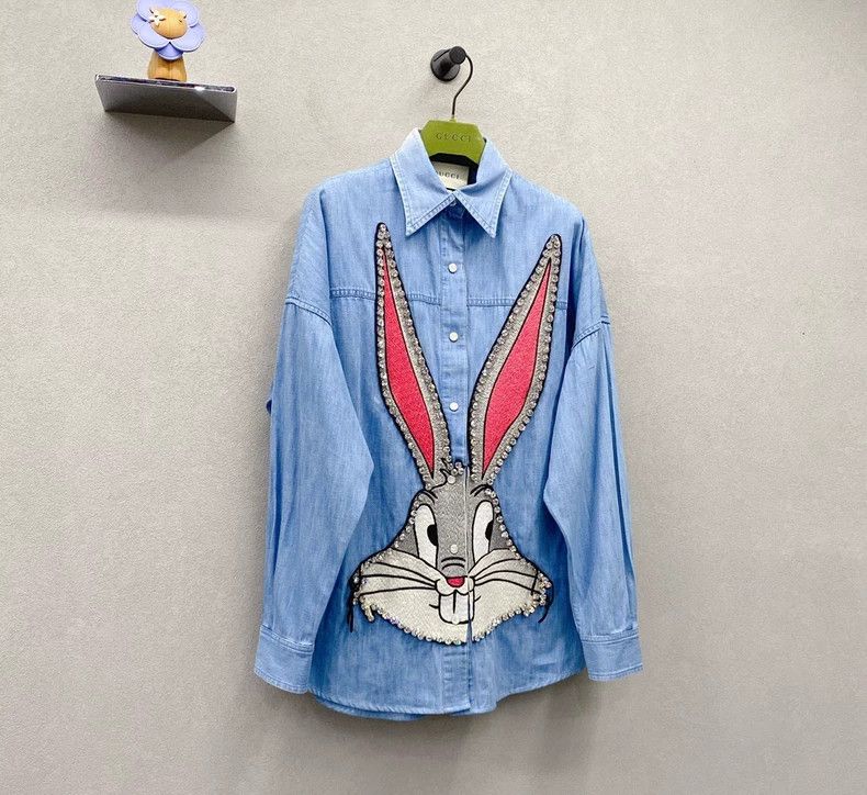 Gucci Gucci Size OS Blue rabbit printed denim jacket size OS 25 Size US XXS / EU 40 - 3 Thumbnail