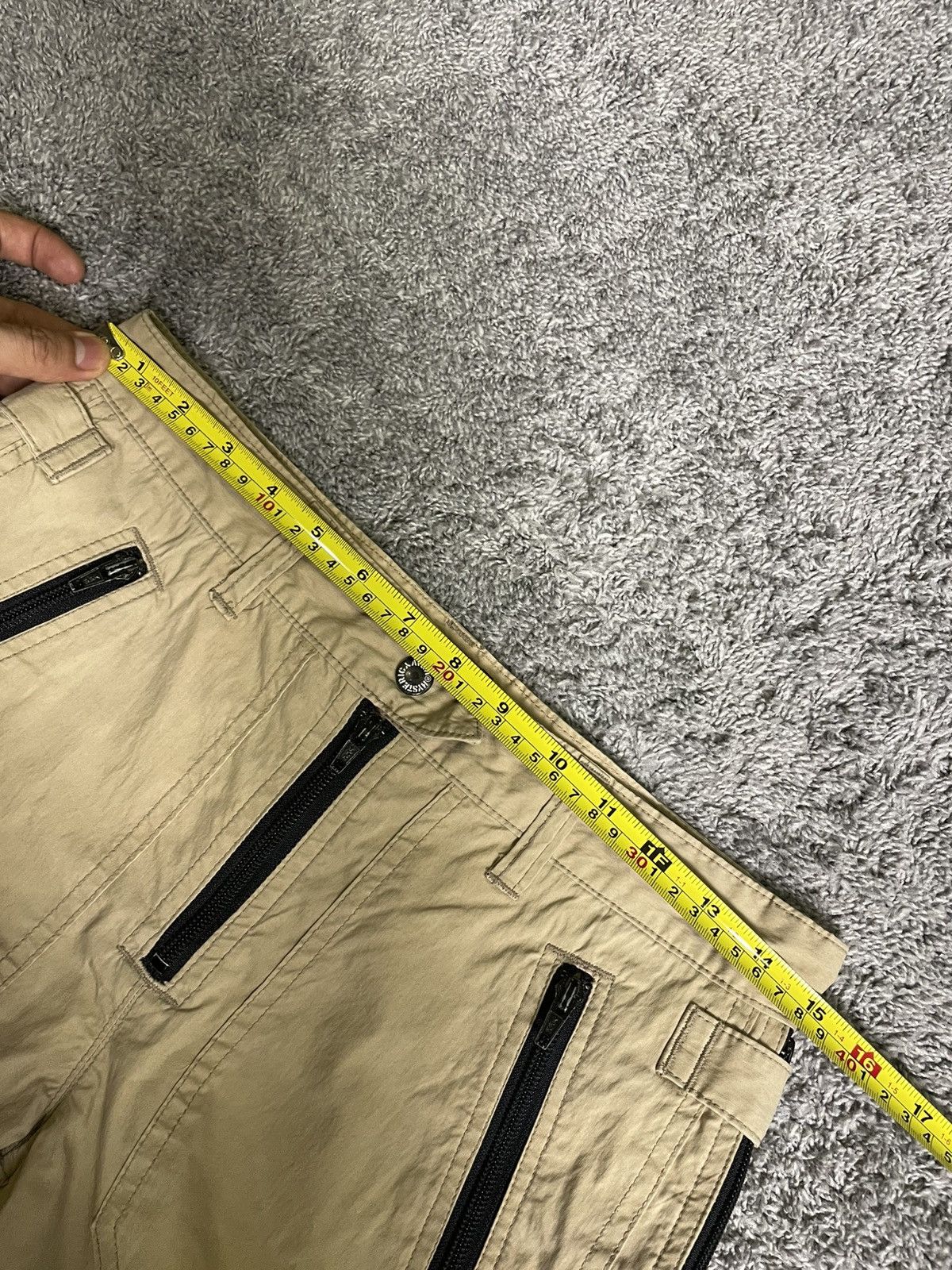 Hysteric Glamour 90’s Hysteric Glamour Survival Cargo Zip Pant Size US 30 / EU 46 - 17 Thumbnail