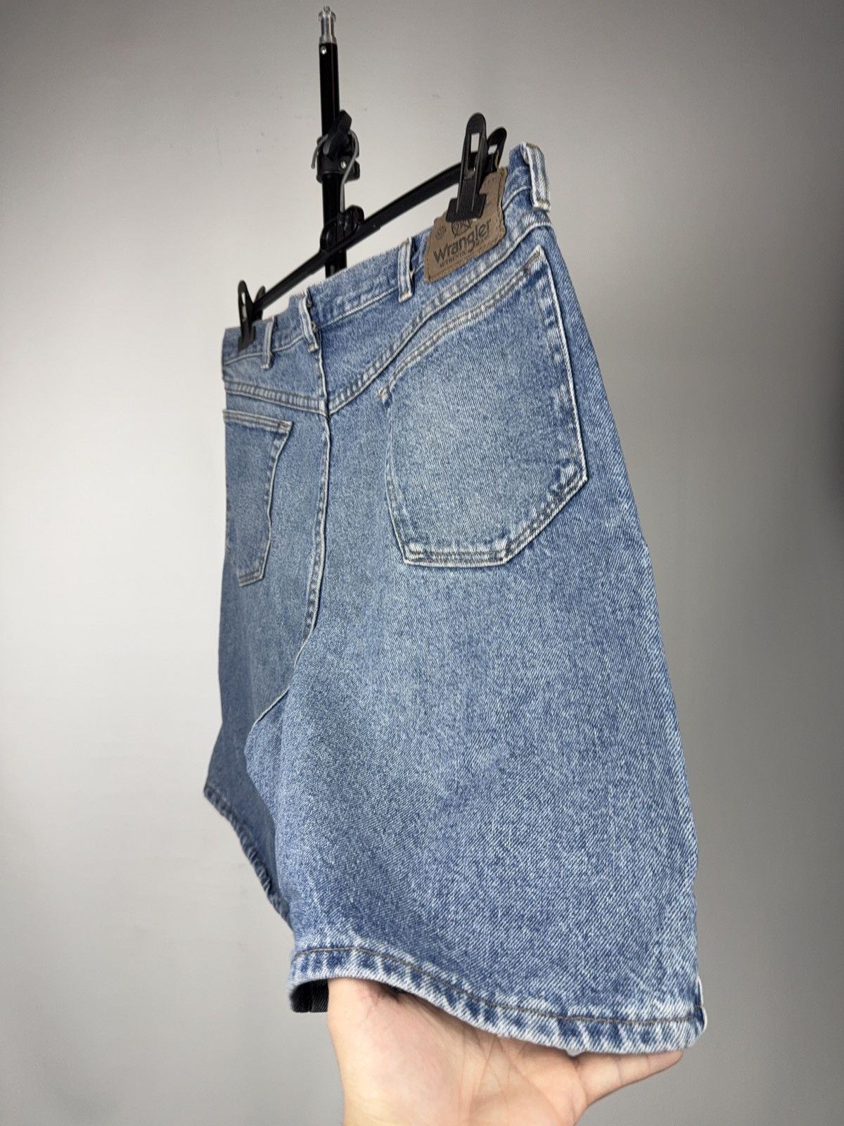 Wrangler ⚡️90s Vintage Wrangler Denim Shorts Light Wash Classic Fit Size US 34 / EU 50 - 10 Thumbnail