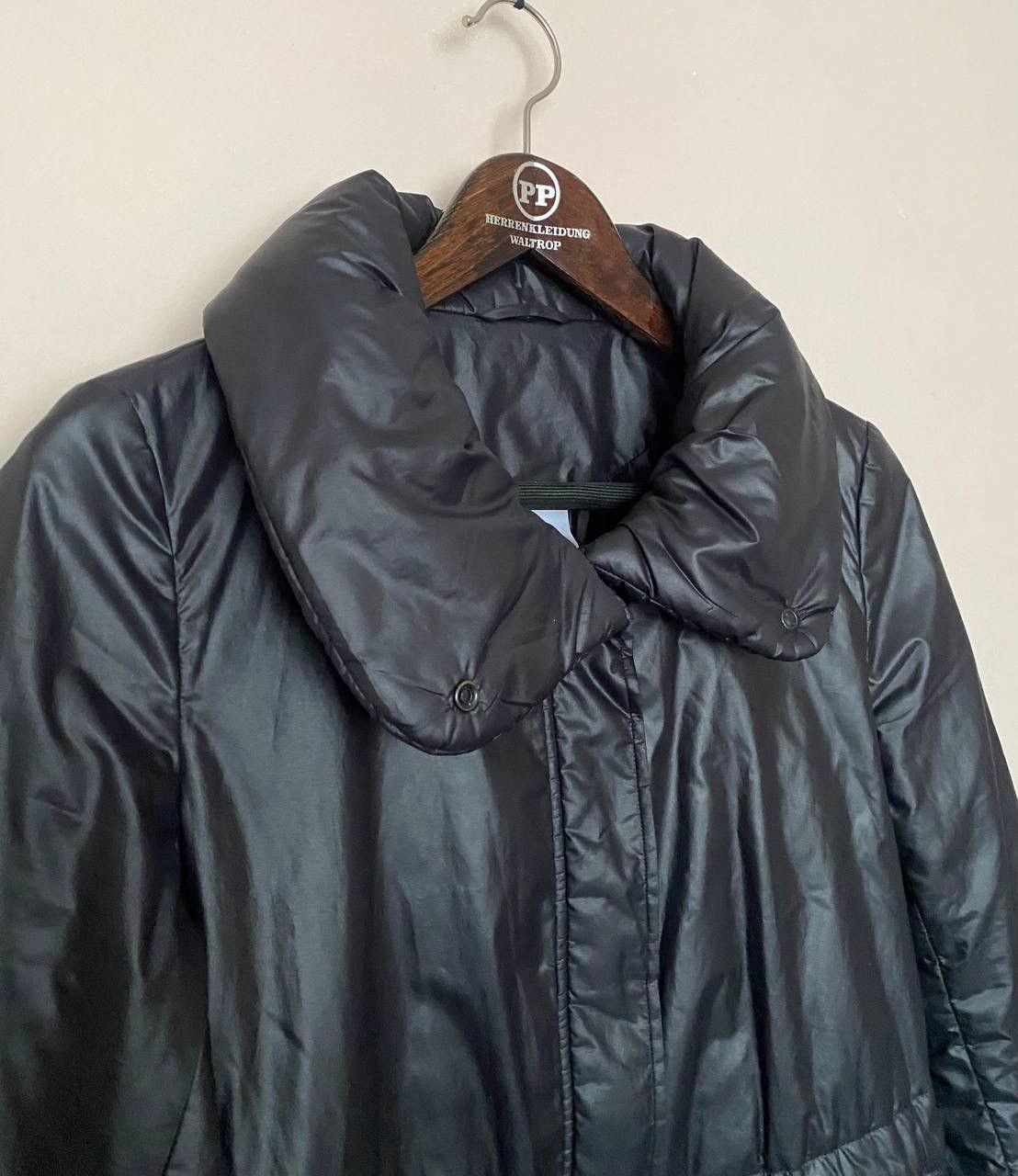 Akris Akris punto puffer jacket avant-garde black Size M / US 6-8 / IT 42-44 - 3 Thumbnail