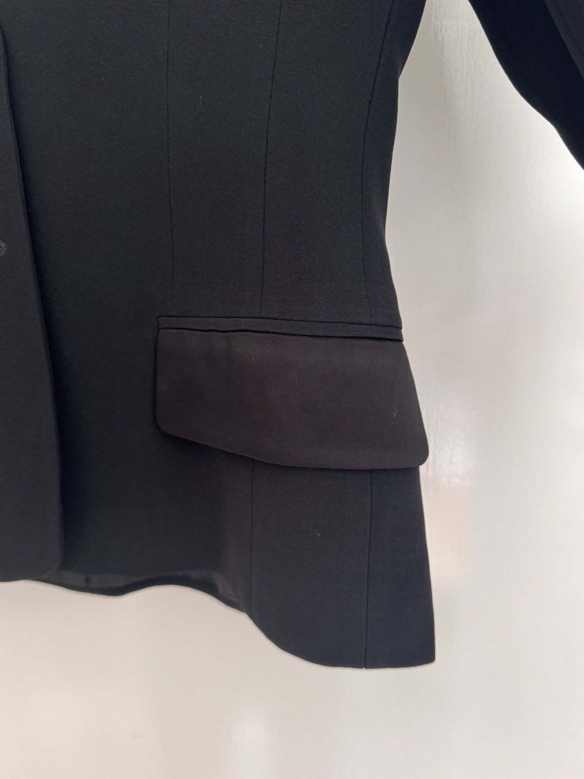 Cerruti 1881 Vintage Cerrutti 1881 Blazer Satin Detail Minimalist Size M / US 6-8 / IT 42-44 - 6 Thumbnail