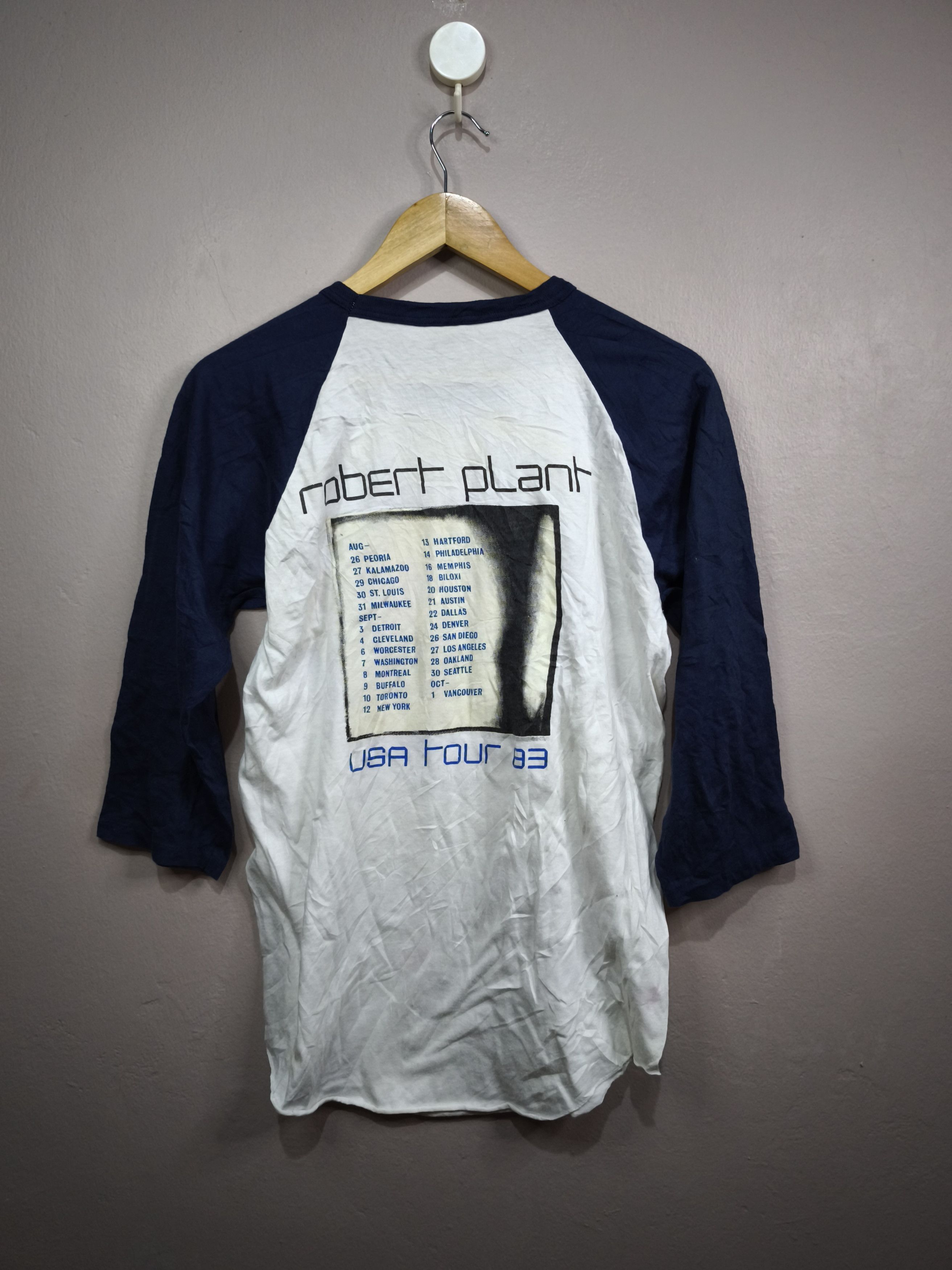 Band Tees × Led Zeppelin × Vintage Rare Vintage 80s Led Zeppelin Robert Plant 1983 Tour T Shirt Size US M / EU 48-50 / 2 - 6 Thumbnail