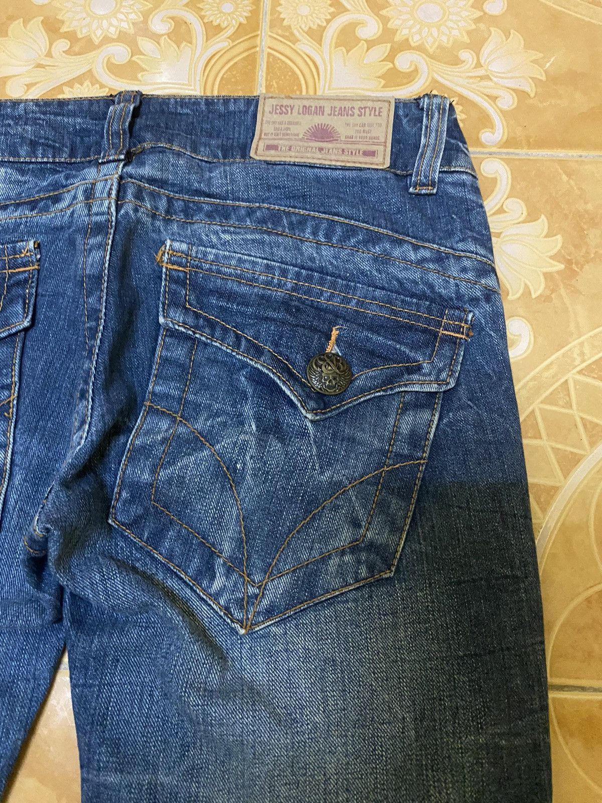 The Vintage Standaed Denim Jeans