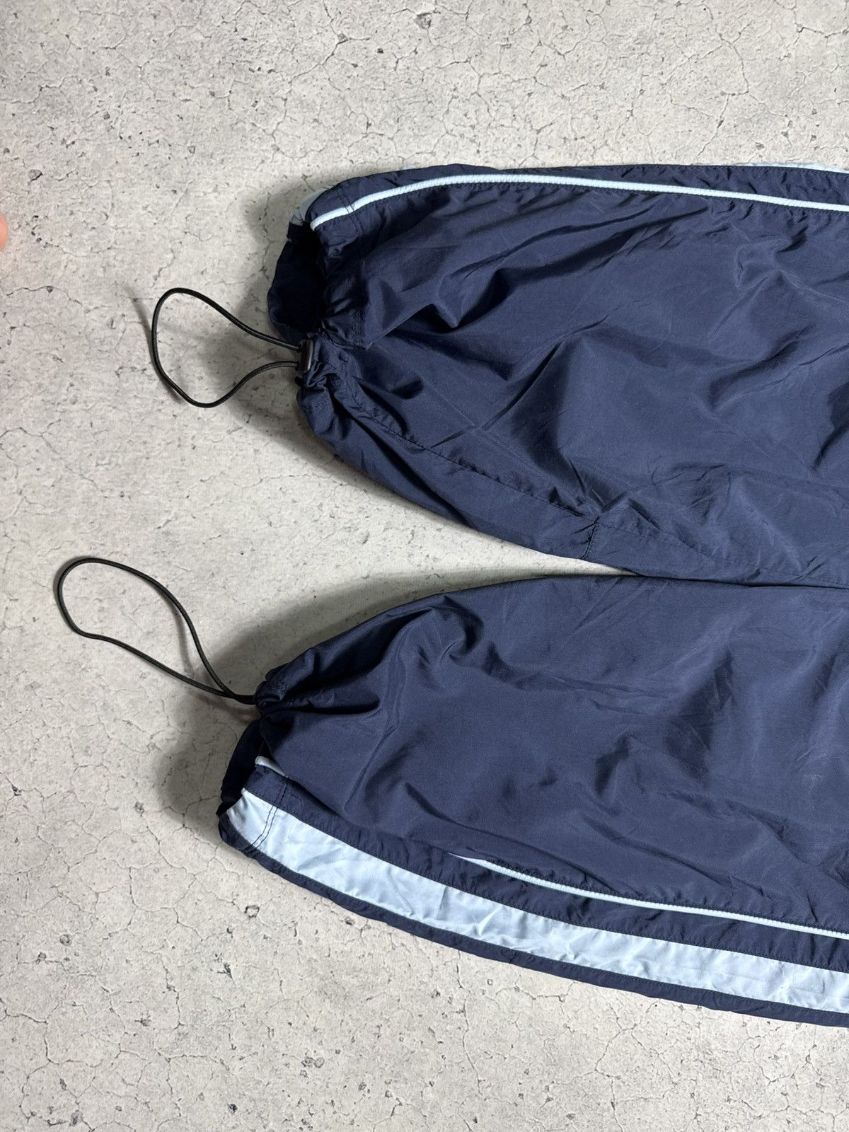Nike Nike Nylon Vintage Baggy Track Pants Swoosh Drill Y2K Size US 36 / EU 52 - 2 Thumbnail