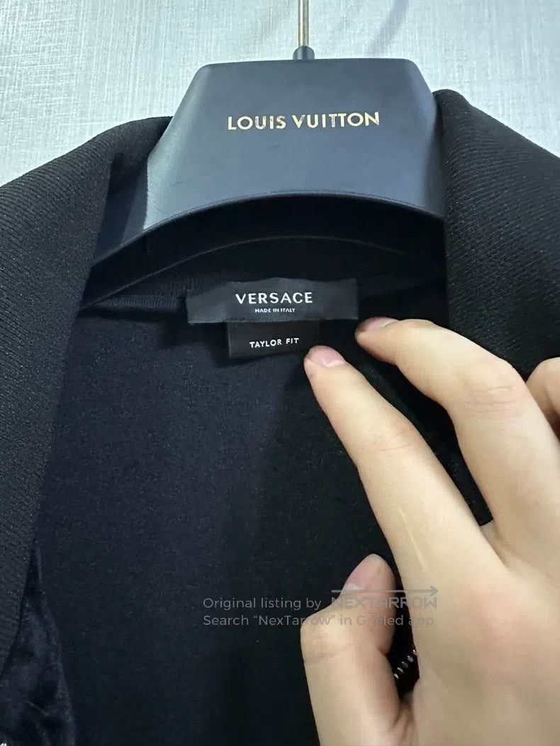 Versace Versace Velvet skewer Medusa avatar coat Size US S / EU 44-46 / 1 - 7 Thumbnail