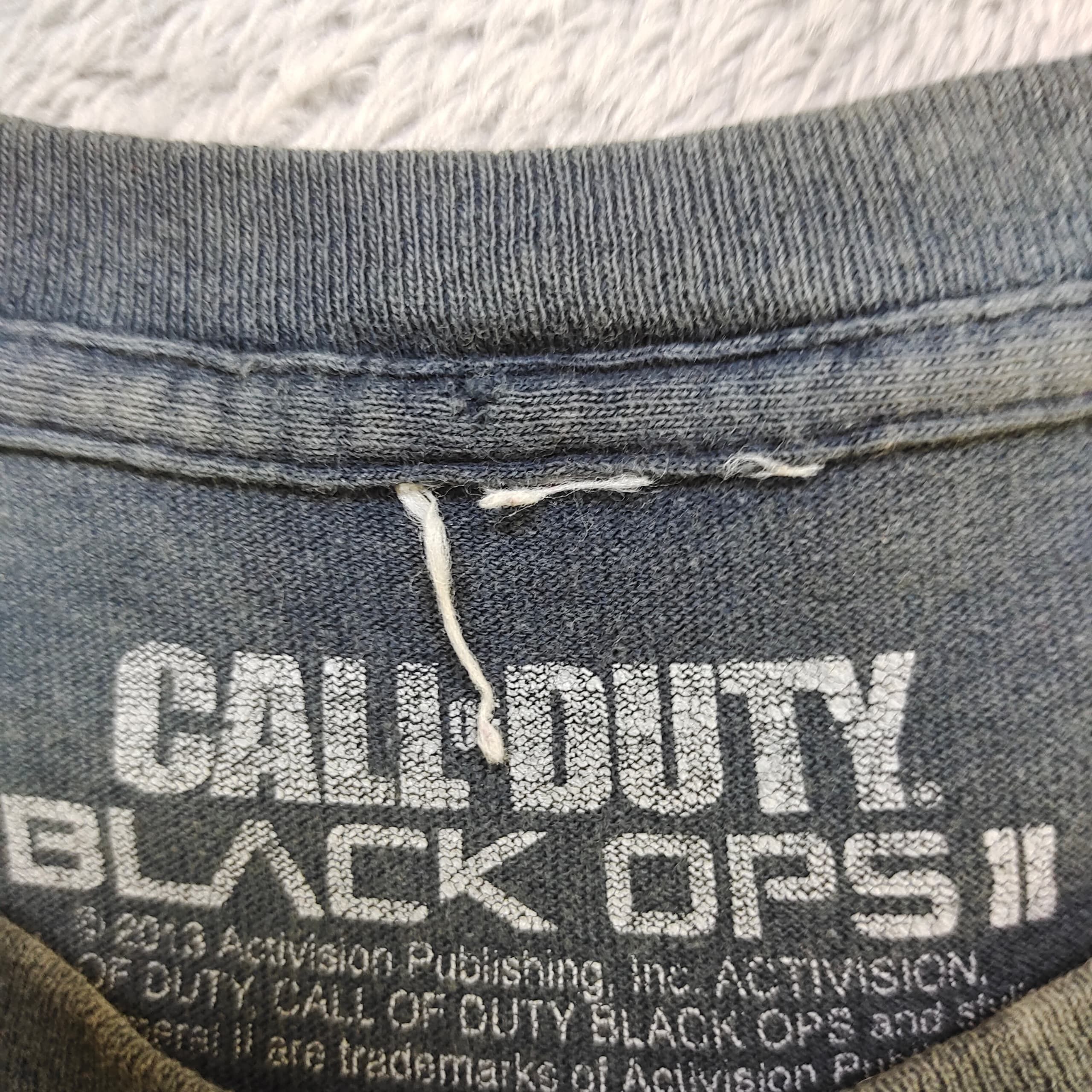 Vintage Vintage Distressed faded Call of Duty Black Ops II Graphics Size US M / EU 48-50 / 2 - 11 Thumbnail
