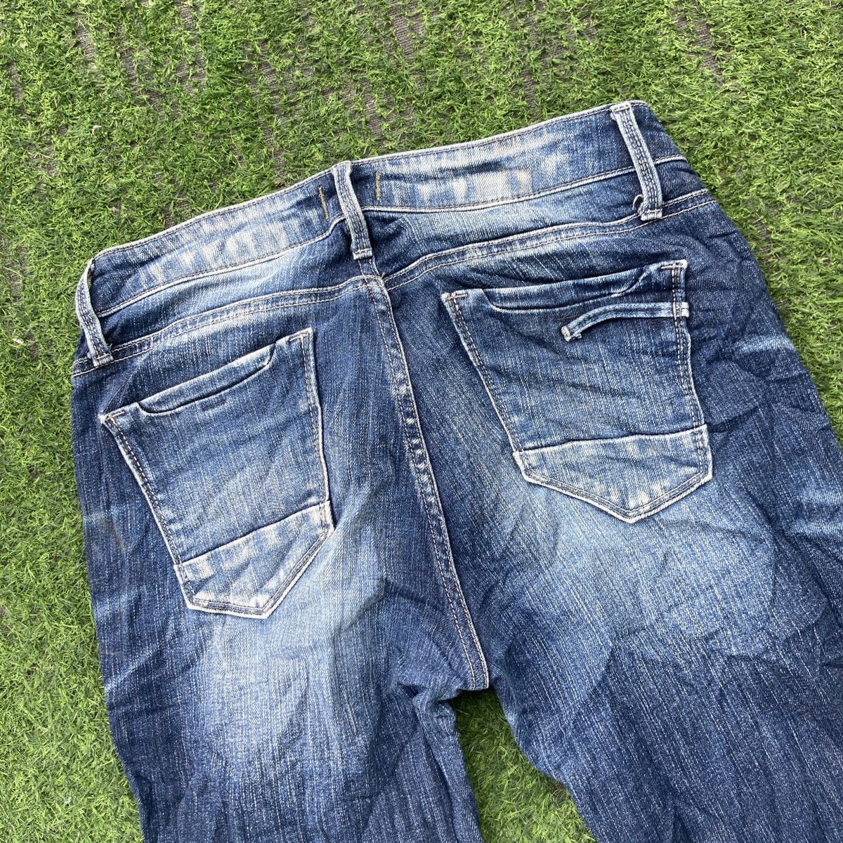 Beauty Beast SWEET CAMEL FLARED BOOTCUT JEANS Size 29" - 9 Thumbnail