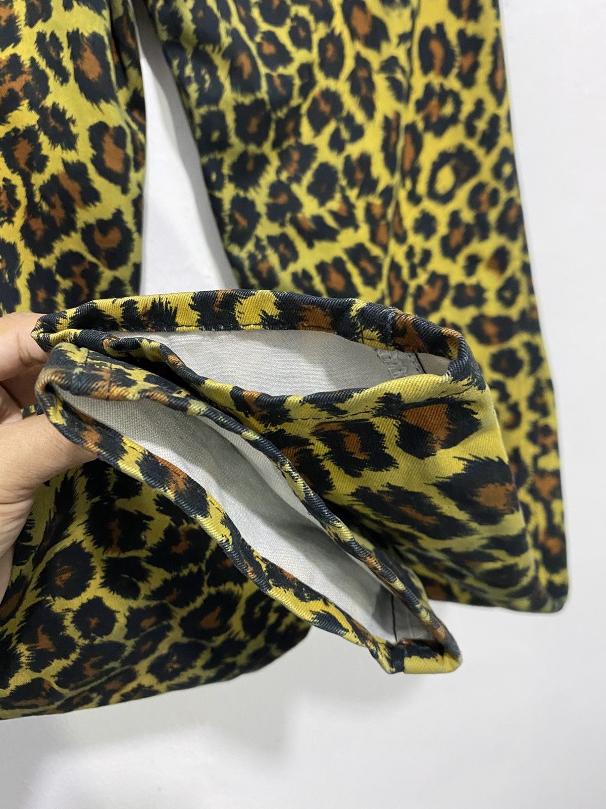 Versace Jeans Couture Versace Jeans Couture Leopart Pants italy Size US 29 - 8 Thumbnail