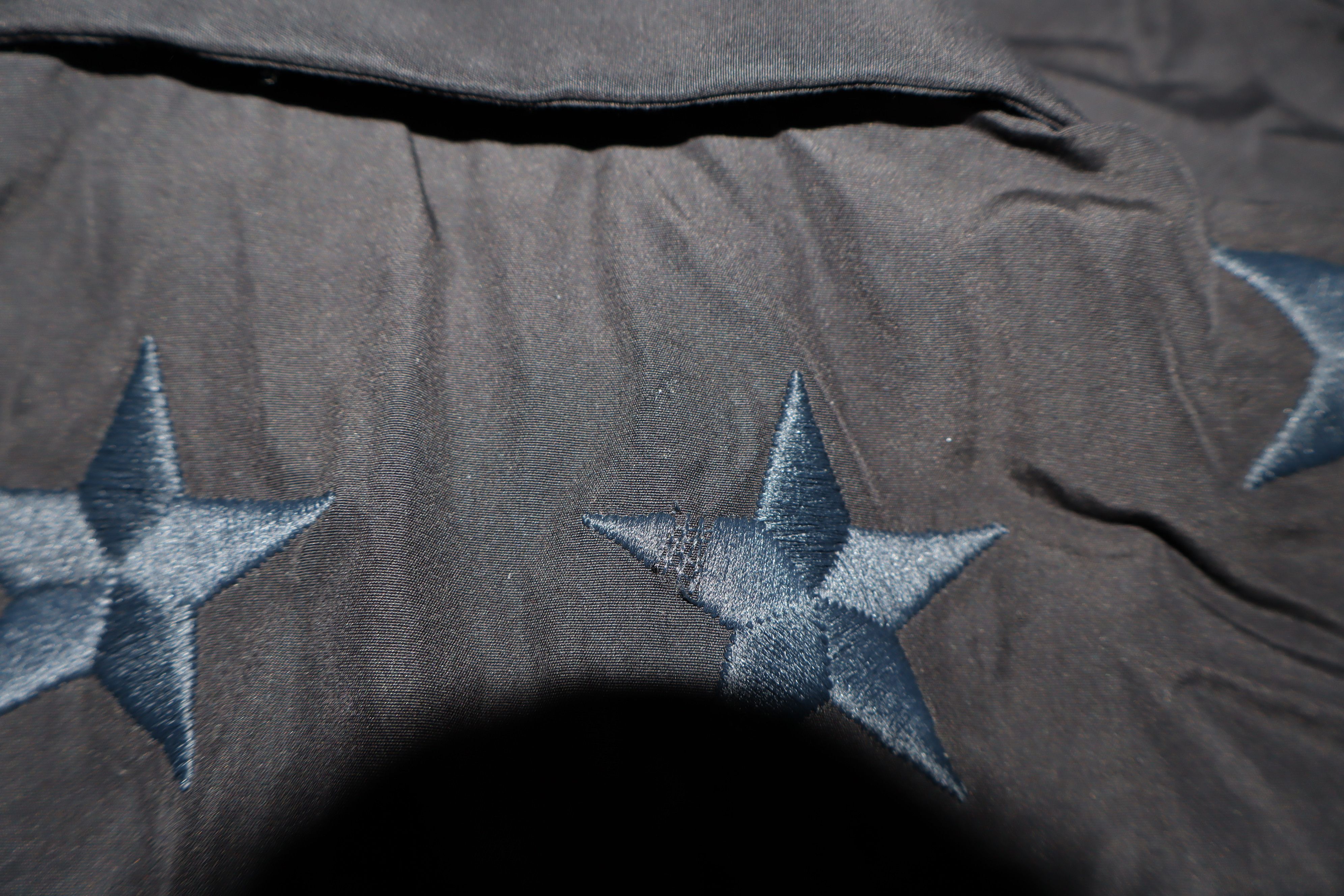 Givenchy classic embroidered stars shirt Size US XS / EU 42 / 0 - 12 Thumbnail