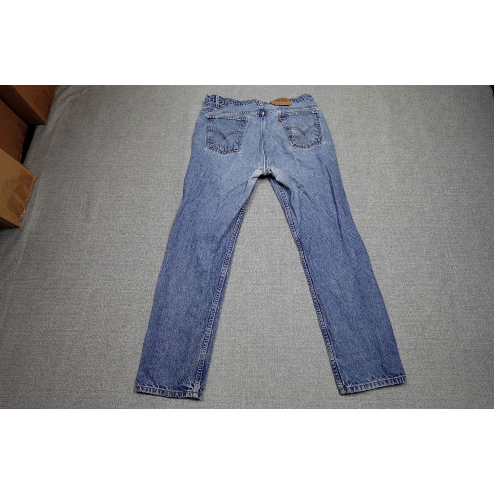 Levi's VINTAGE Levi's 505 Jeans Mens 36x32 Blue Regular Fit Western Cowboy Rancher Levi's 505 Jeans Mens 36x32 Blue Regular Fit Size US 36 / EU 52 - 6 Thumbnail