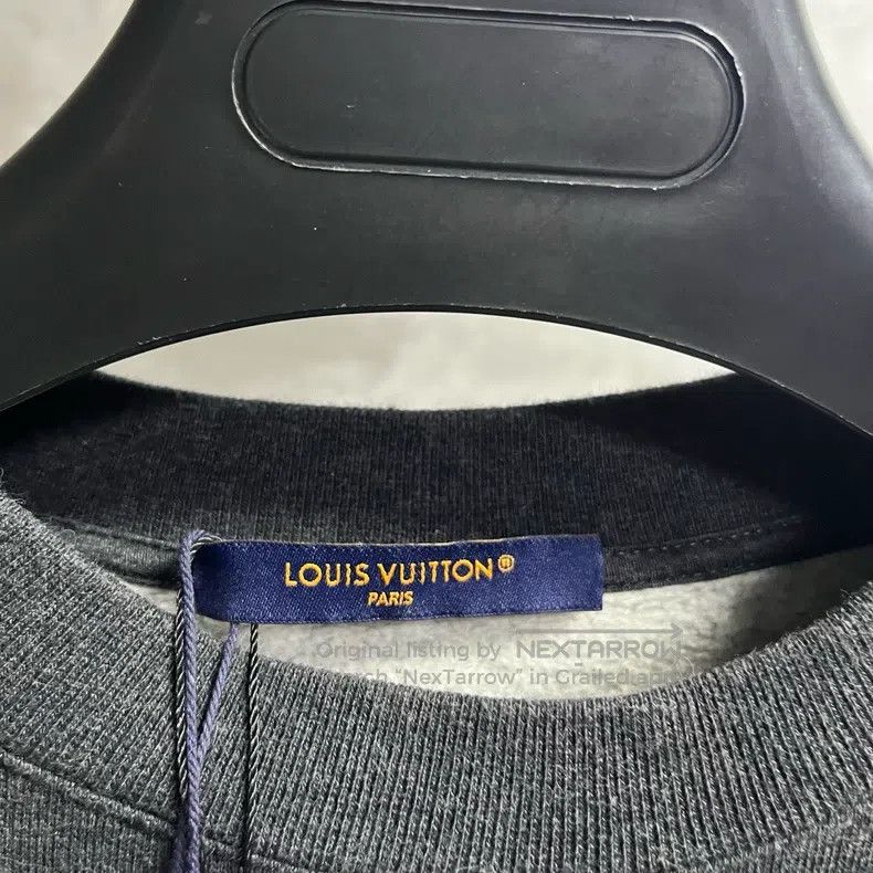 Louis Vuitton Louis Vuitton Dark grey monogrammed Logo crewneck long-sle Size US M / EU 48-50 / 2 - 3 Thumbnail