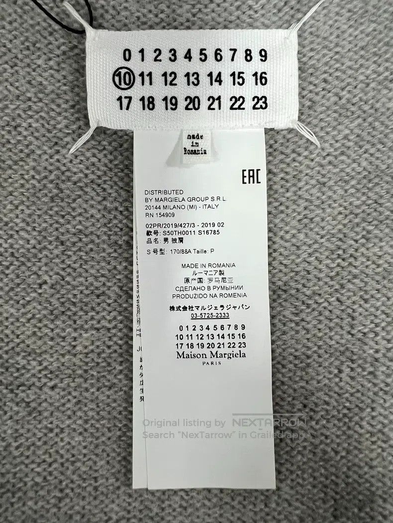 Maison Margiela Maison Margiela Gray woollen knitted horse shawl Size US S / EU 44-46 / 1 - 3 Thumbnail