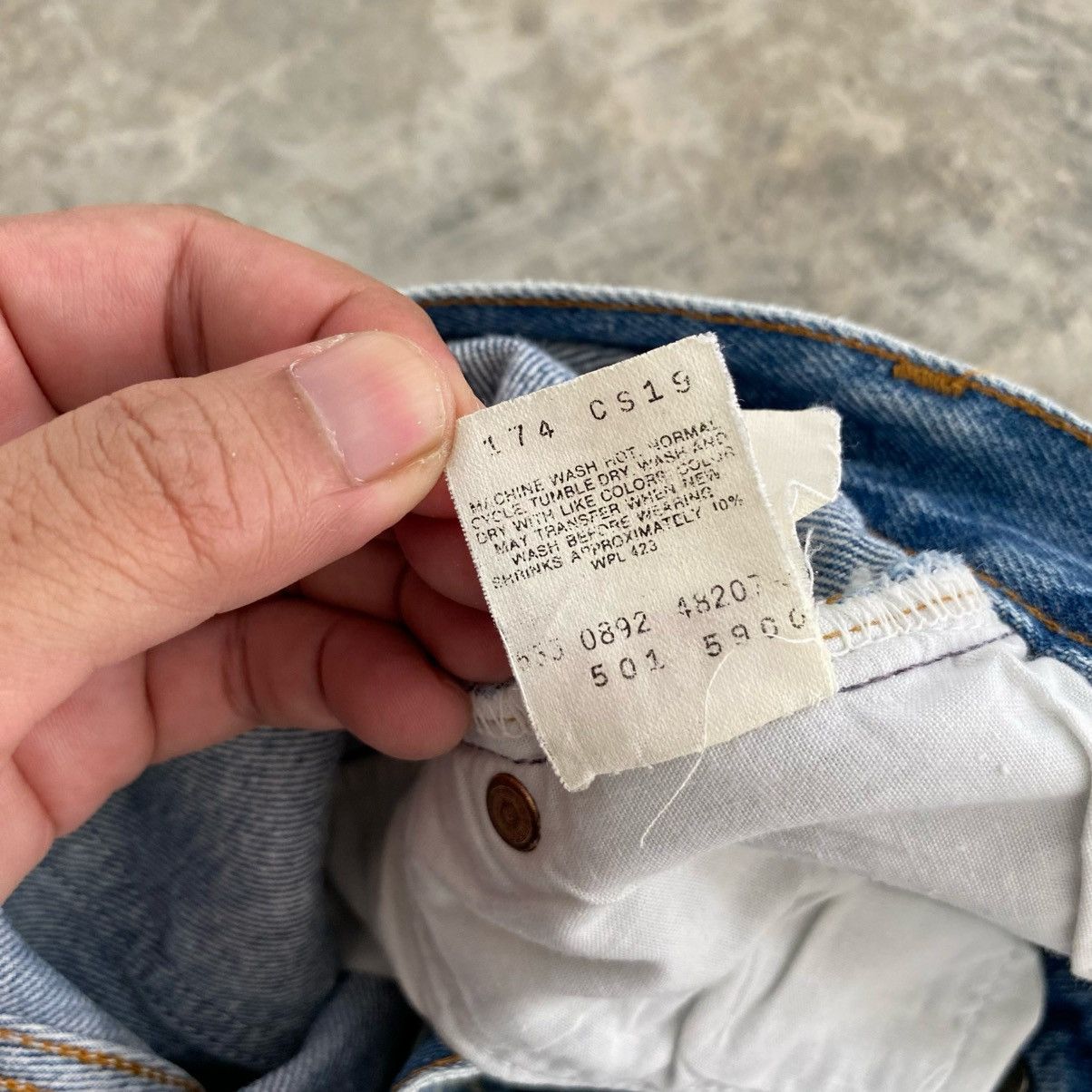Levi's Vintage 90’s Levis 501 Faded Stonewashed Blue Denim Jeans Size US 30 / EU 46 - 13 Thumbnail