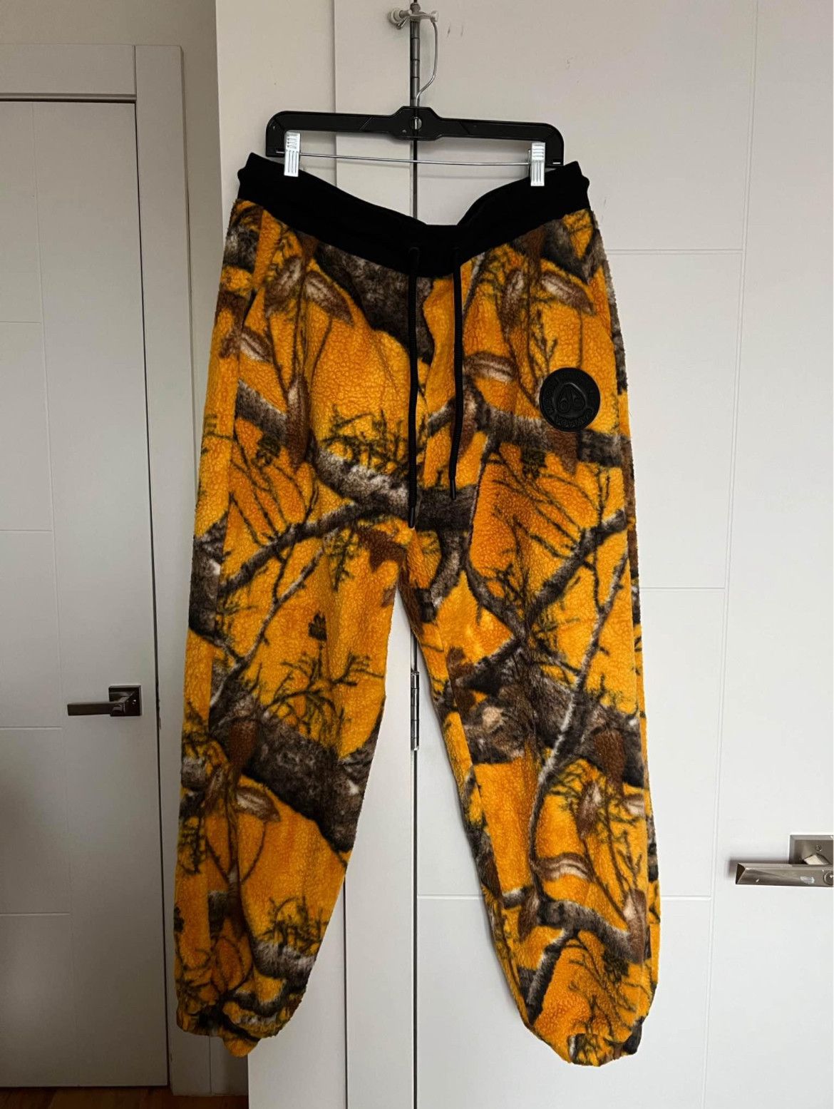 Moose Knuckles Moose Knuckles x Post Malone Coat and Fleece Pants Size US L / EU 52-54 / 3 - 2 Thumbnail