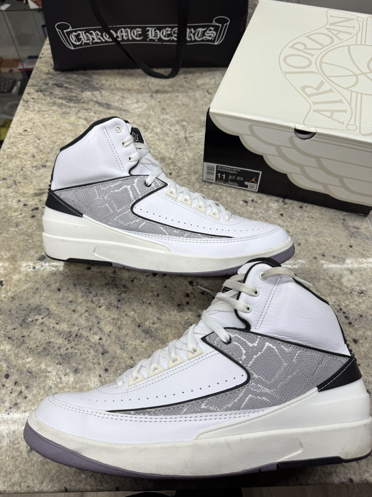 Jordan Brand Jordan 2 Retro Phytons Size US 11 / EU 44 - 1 Thumbnail