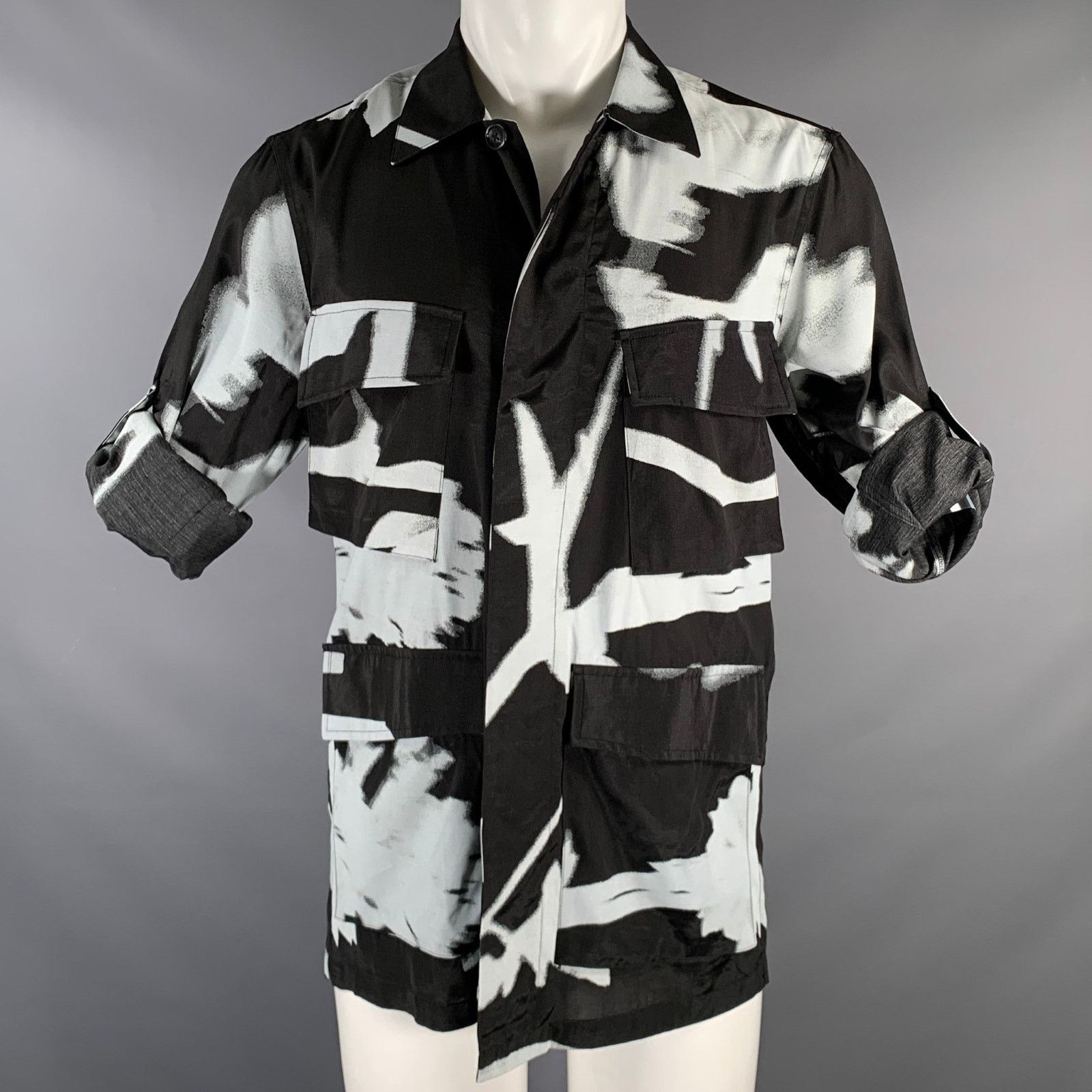 Size S Black White Print Viscose Patch Pockets Jacket