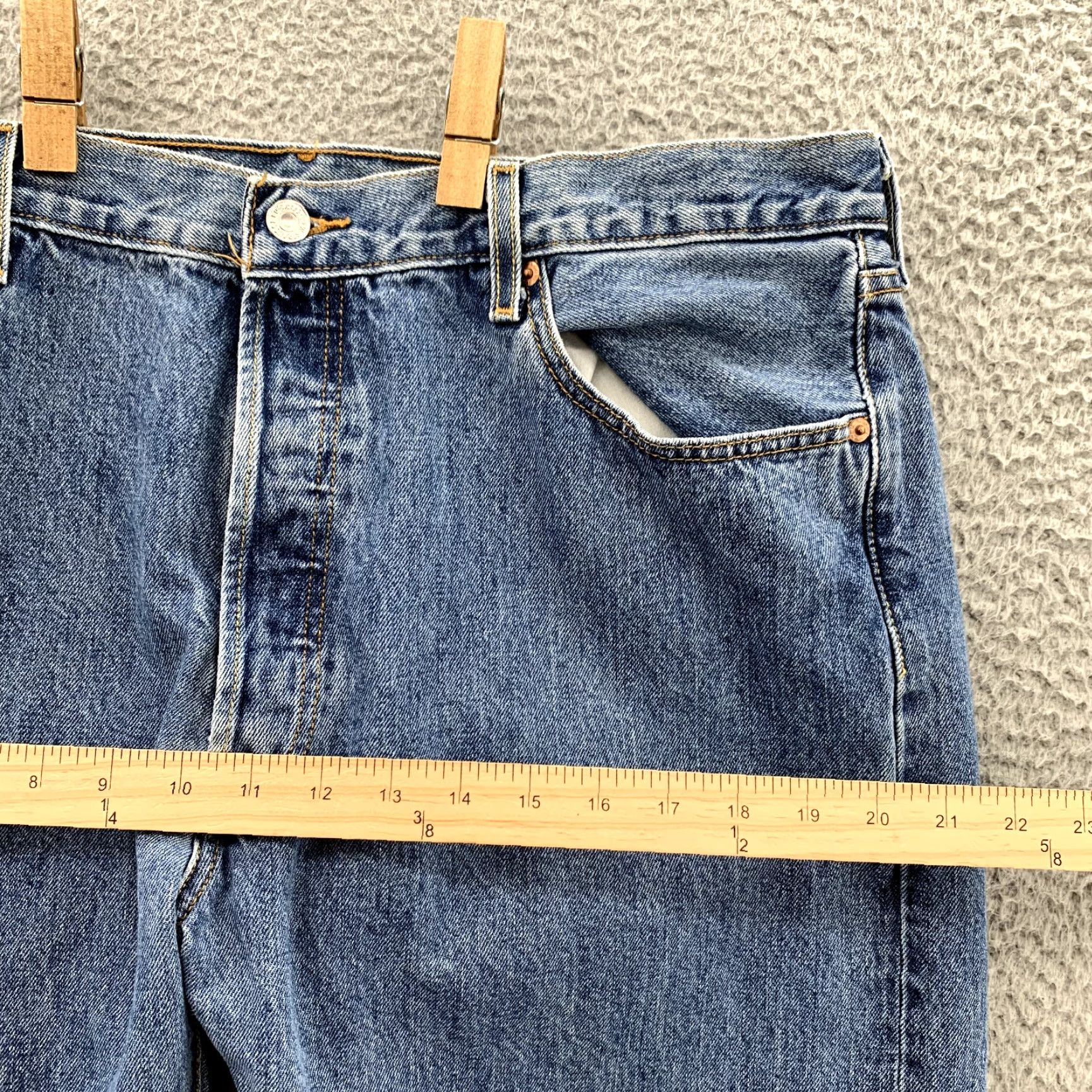 Levi's VINTAGE Levi's 501 XX Jeans Men's 36x29 Button Fly Straight 90s Y2K Streetwear USA Cowboy Western Workwear Men Size US 36 / EU 52 - 7 Thumbnail