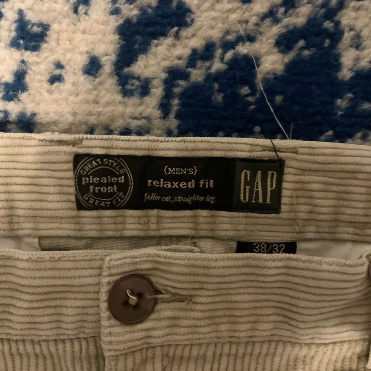 Gap Vintage 1990s GAP Pleated Front Relaxed Fit Corduroy Pants Size US 38 / EU 54 - 3 Thumbnail