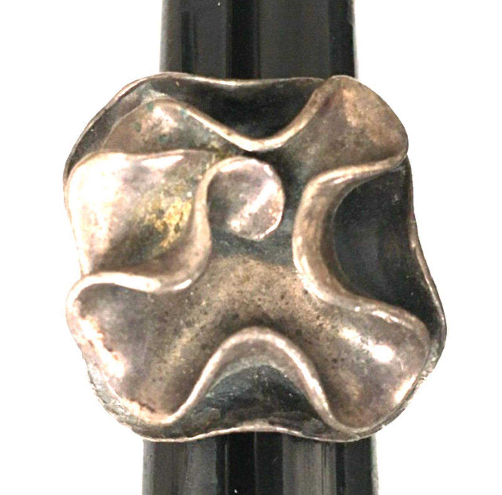 Sterling Silver HEAVY Vintage Silpada Ring 925 sterling silver size 6 Ring Size ONE SIZE - 1 Thumbnail