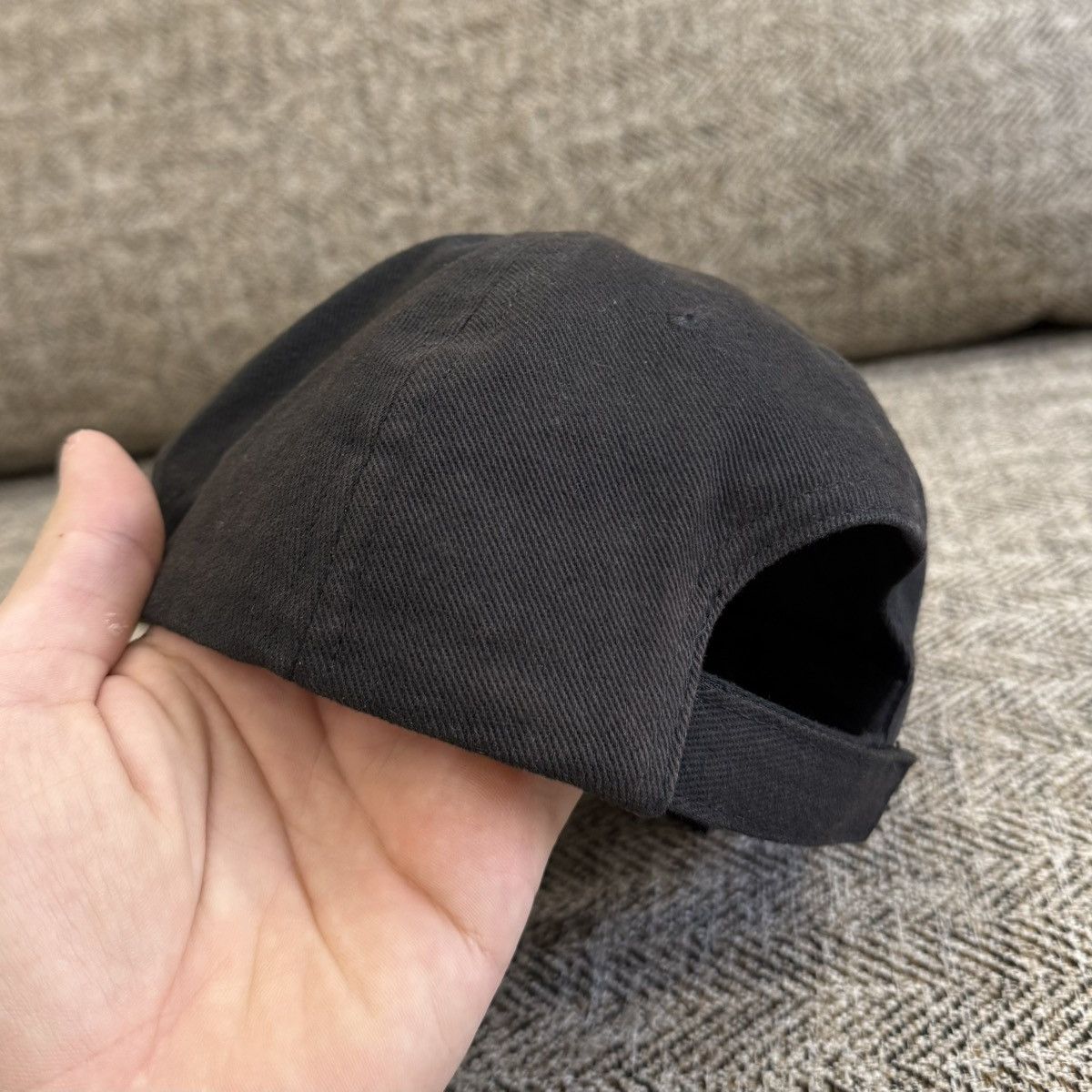 Balenciaga Balenciaga Mastercard Logo Baseball Cap Black Hat Size ONE SIZE - 9 Thumbnail