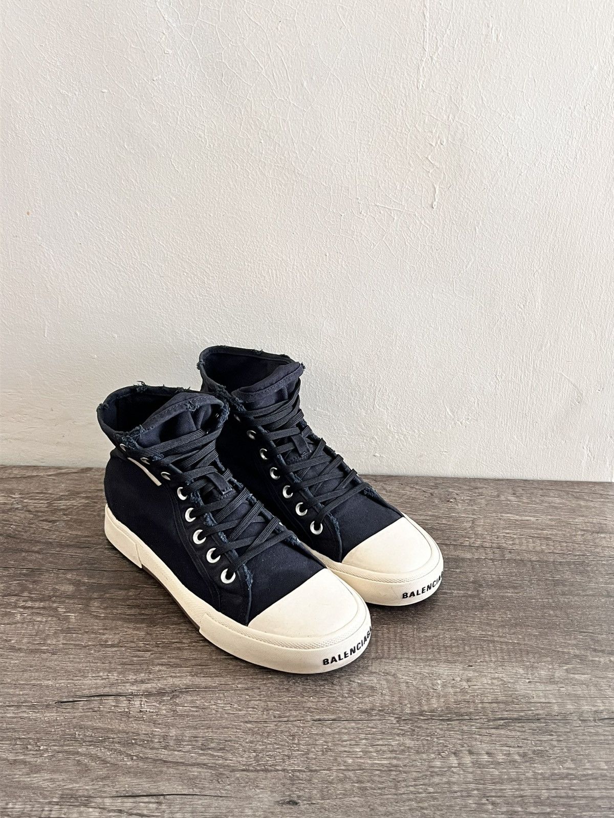 Balenciaga Vulc Destroyed Fab/ Rub Balencis Size US 8 / EU 41 - 1 Thumbnail