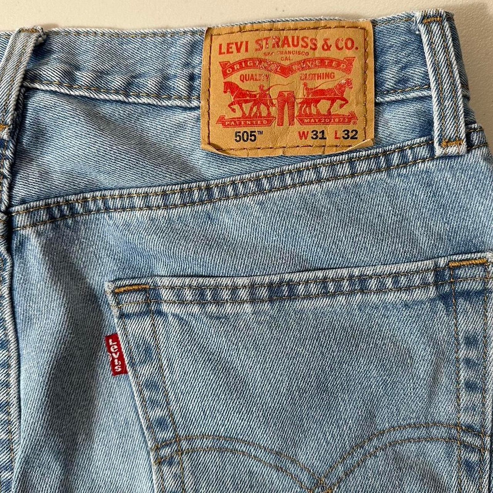 Levi's Levi’s 505 Light Wash Navy Blue Denim Jeans Size US 31 - 3 Thumbnail