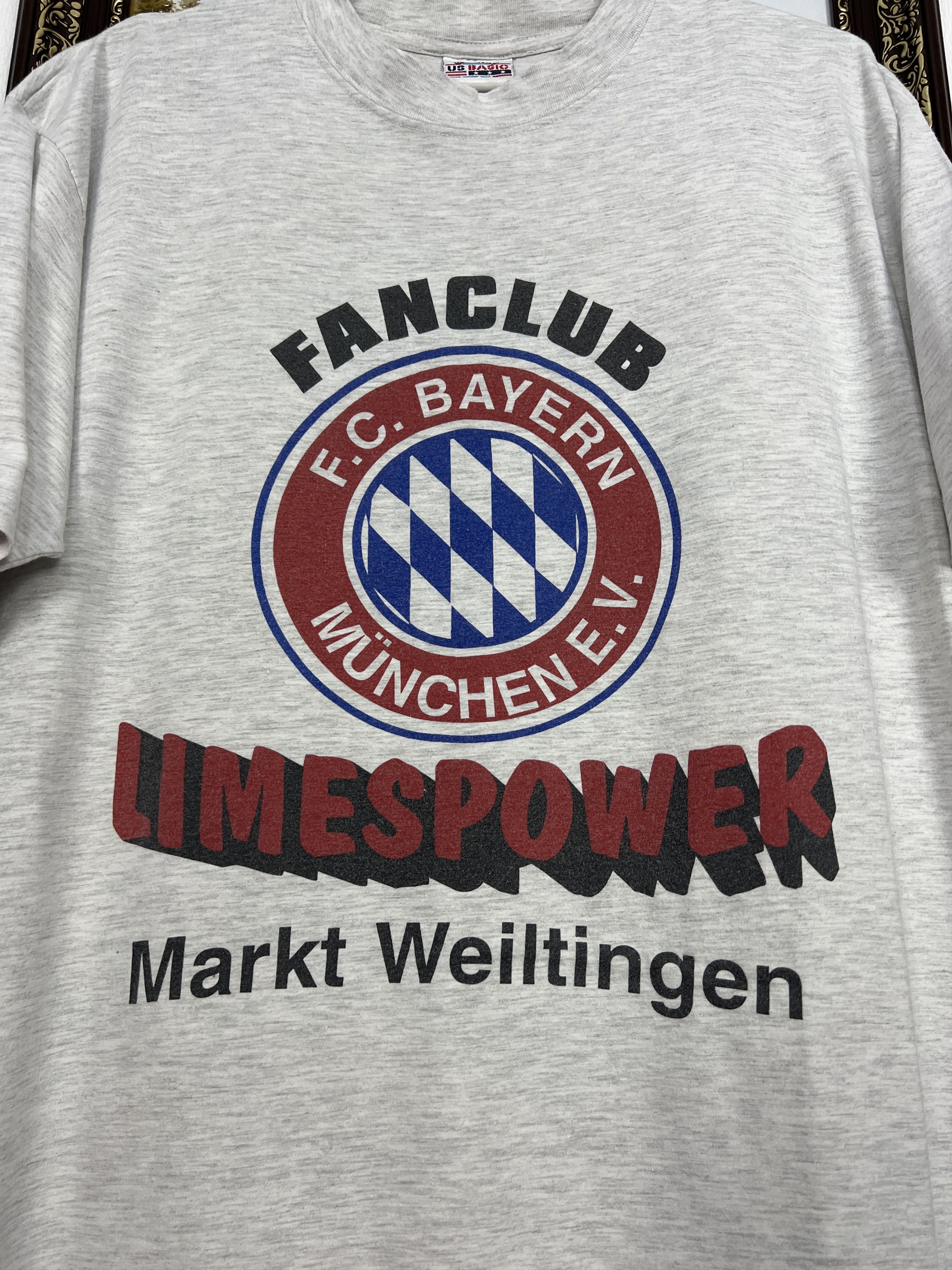 Vintage Vintage Bayern Munich Football Shirt Fanclub Soccer Tee Size US XL / EU 56 / 4 - 5 Thumbnail