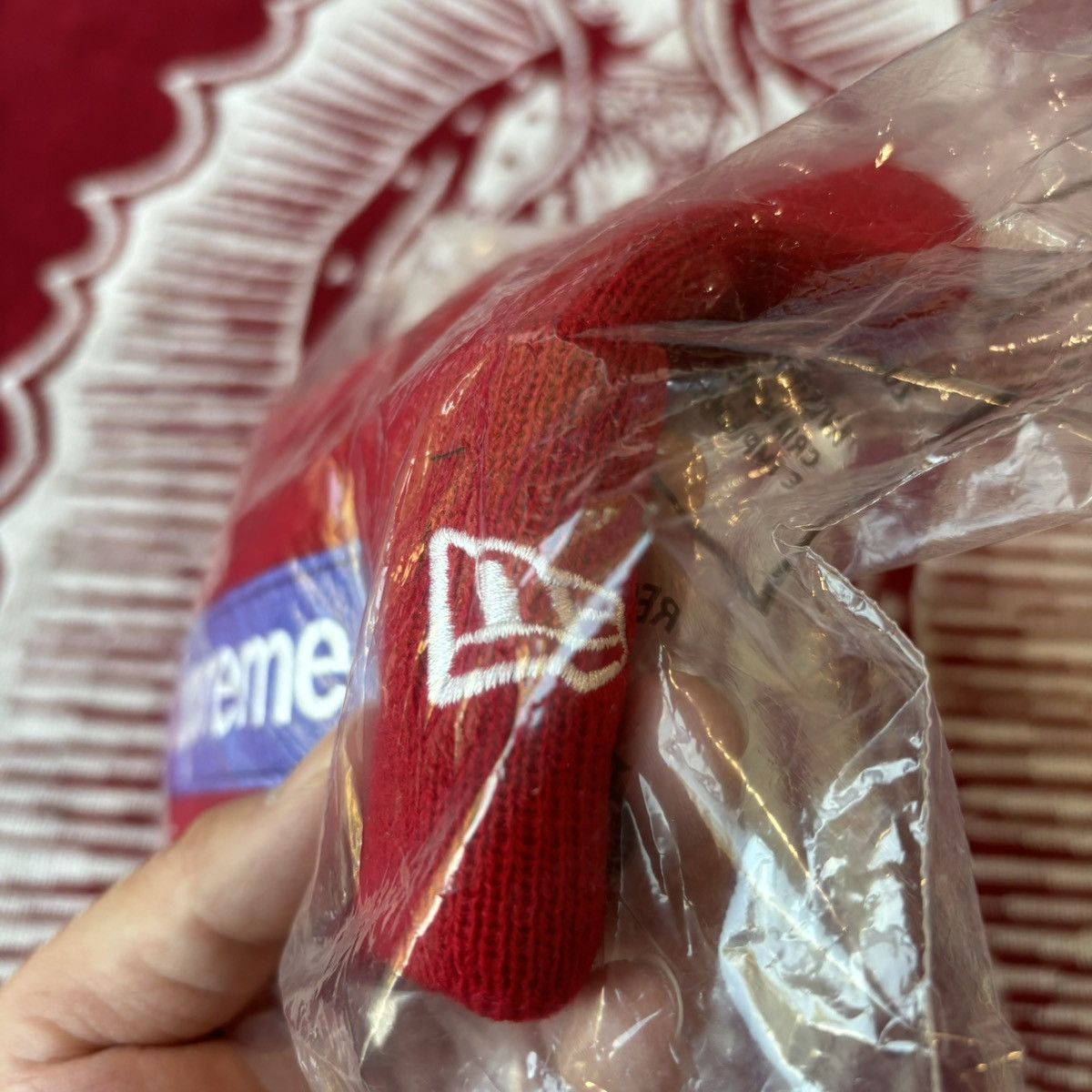 New Era × Supreme FW17 Supreme New Era Box Logo Beanie Red Size ONE SIZE - 10 Thumbnail