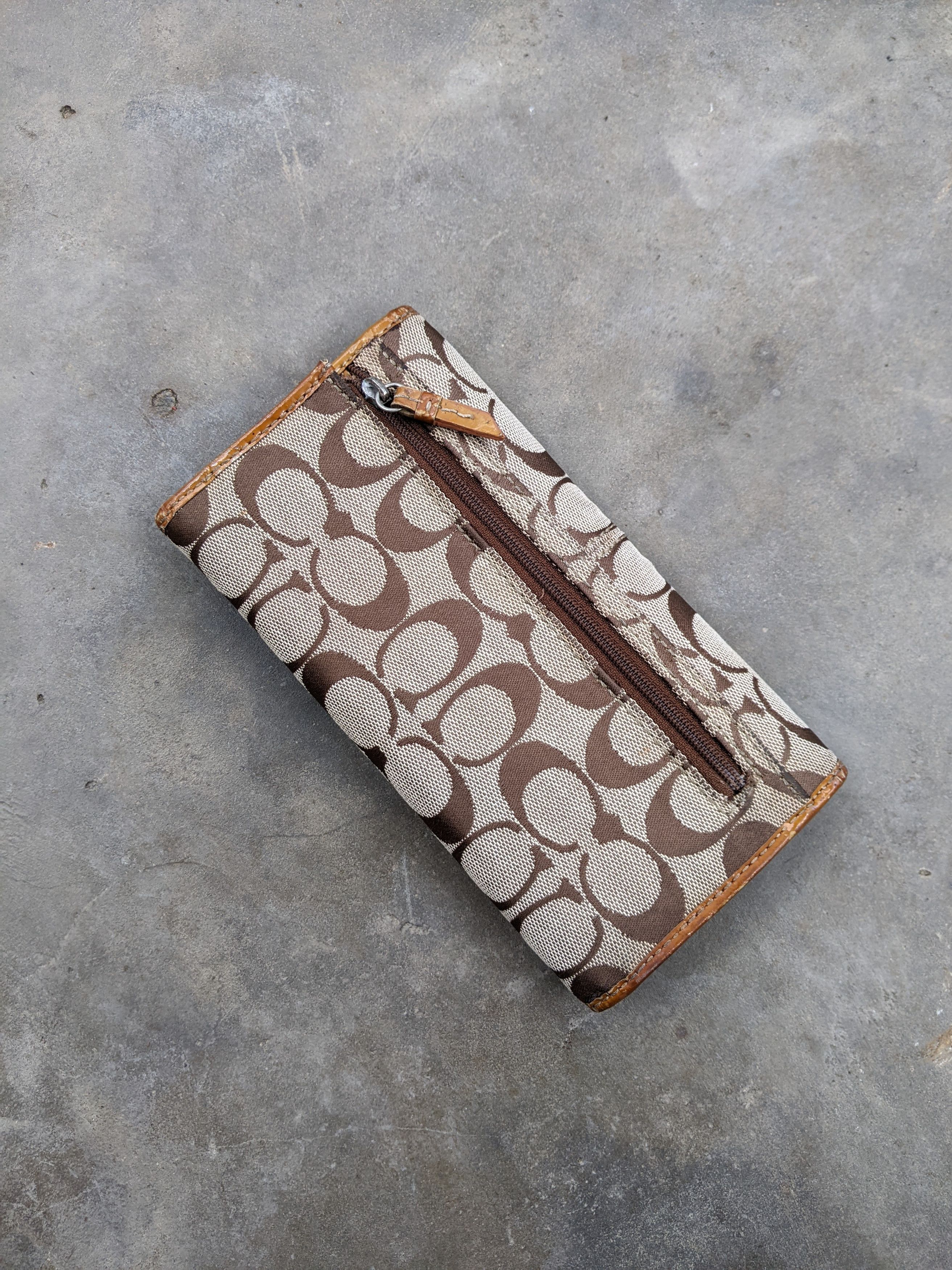 Coach Vintage Coach Signature Brown and Tan Wallet Size ONE SIZE - 4 Thumbnail
