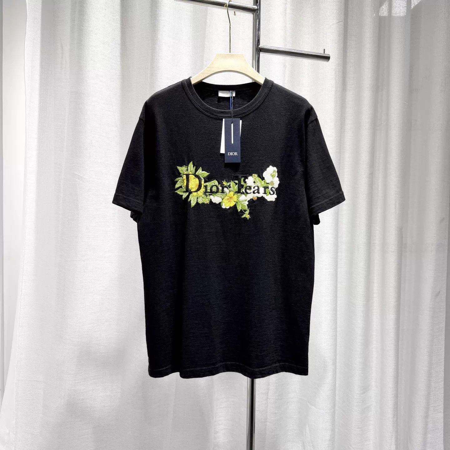 Dior DIOR Tears 24SS Floral Embroidered Logo T-Shirt Black L Size US L / EU 52-54 / 3 - 1 Thumbnail