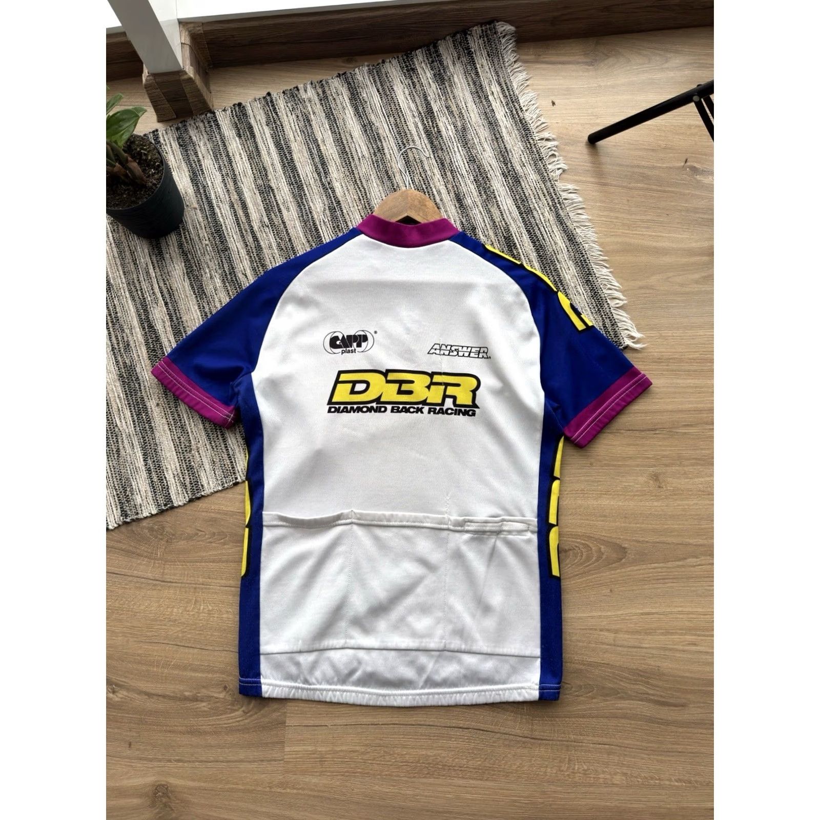 Vintage VINTAGE De Marchi DBR DIAMOND BACK RACING Cycling Shirt Thermo Jersey M White Jersey Short Sleeve Mens 90s Cycling Racing Italy Logo Size US M / EU 48-50 / 2 - 3 Thumbnail