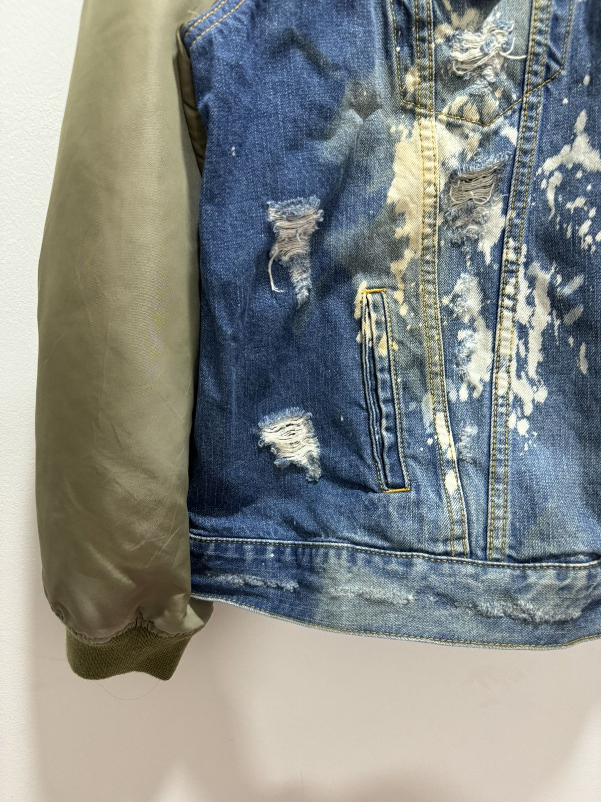 If Six Was Nine × Le Grande Bleu (L.G.B.) × Vintage LAGENDA MADE UNDERGOURD BLEACH OUT DISTRESSED CRAZY JACKET Size US L / EU 52-54 / 3 - 9 Thumbnail
