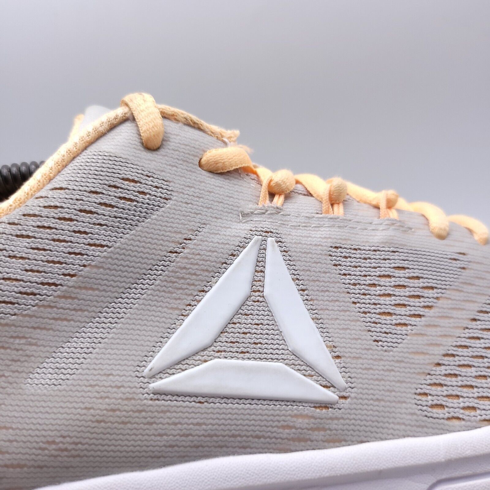 Reebok Reebok Foam Fushion Athletic Shoes Women Size 11 CN1970 Gray Size US 11 / IT 41 - 8 Thumbnail