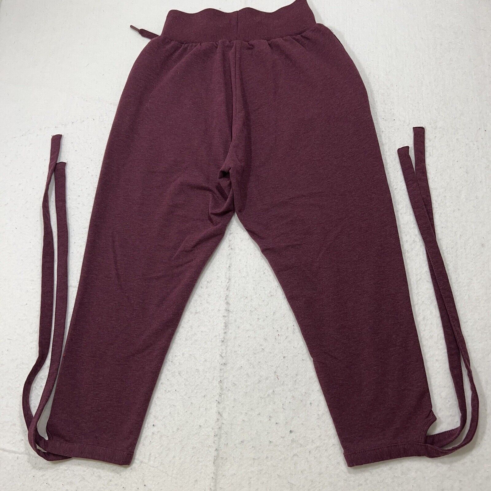 Gymshark GymShark Purple Ankle Wrap Drawstring Cropped Sweatpants Size 28" / US 6 / IT 42 - 5 Thumbnail